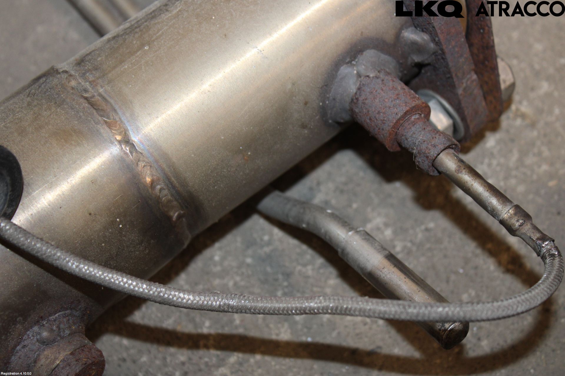 Mitsubishi LANCER  93-96 Avgas Halvsats