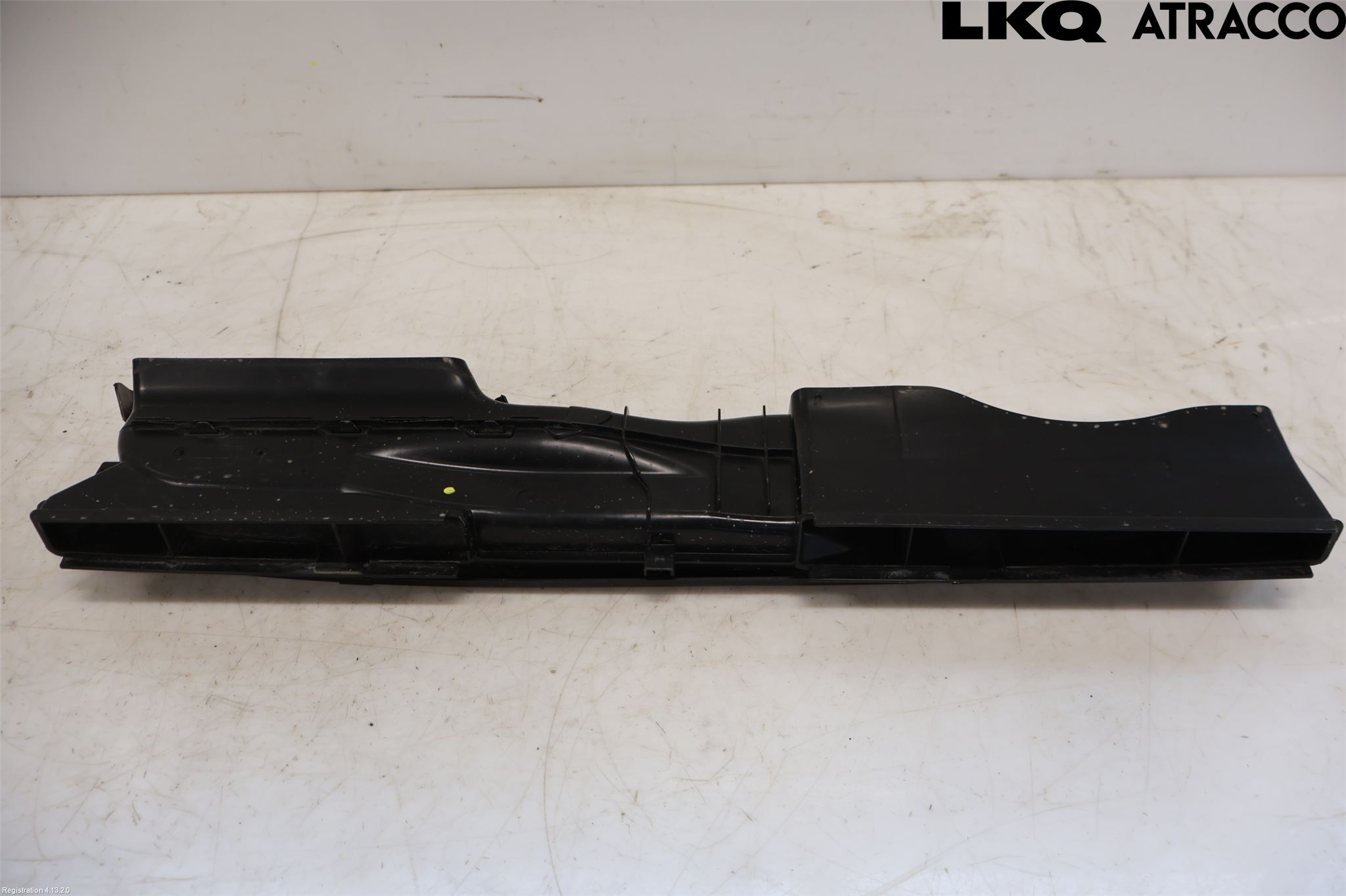 Volkswagen VW GOLF / E-GOLF VII 13-20 Deflektor Plåt-Plast Kylning