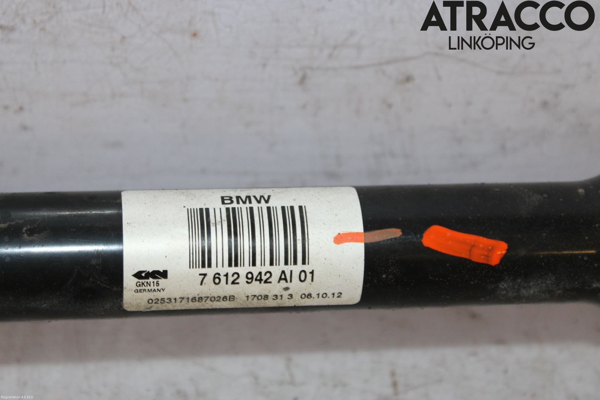 BMW 5 F10/F11/F18 09-17 Drivaxel Bak Höger