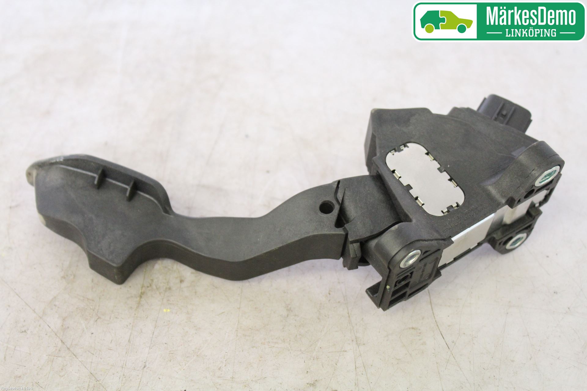 Toyota YARIS XP130 12-14 Gaspedal