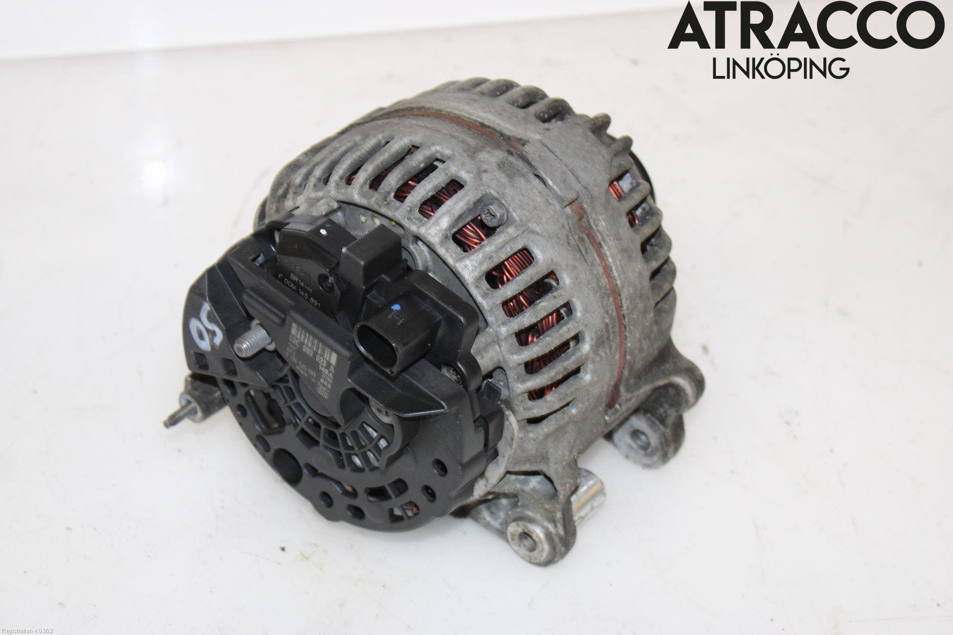 Volkswagen VW GOLF VI 09-13 Generator