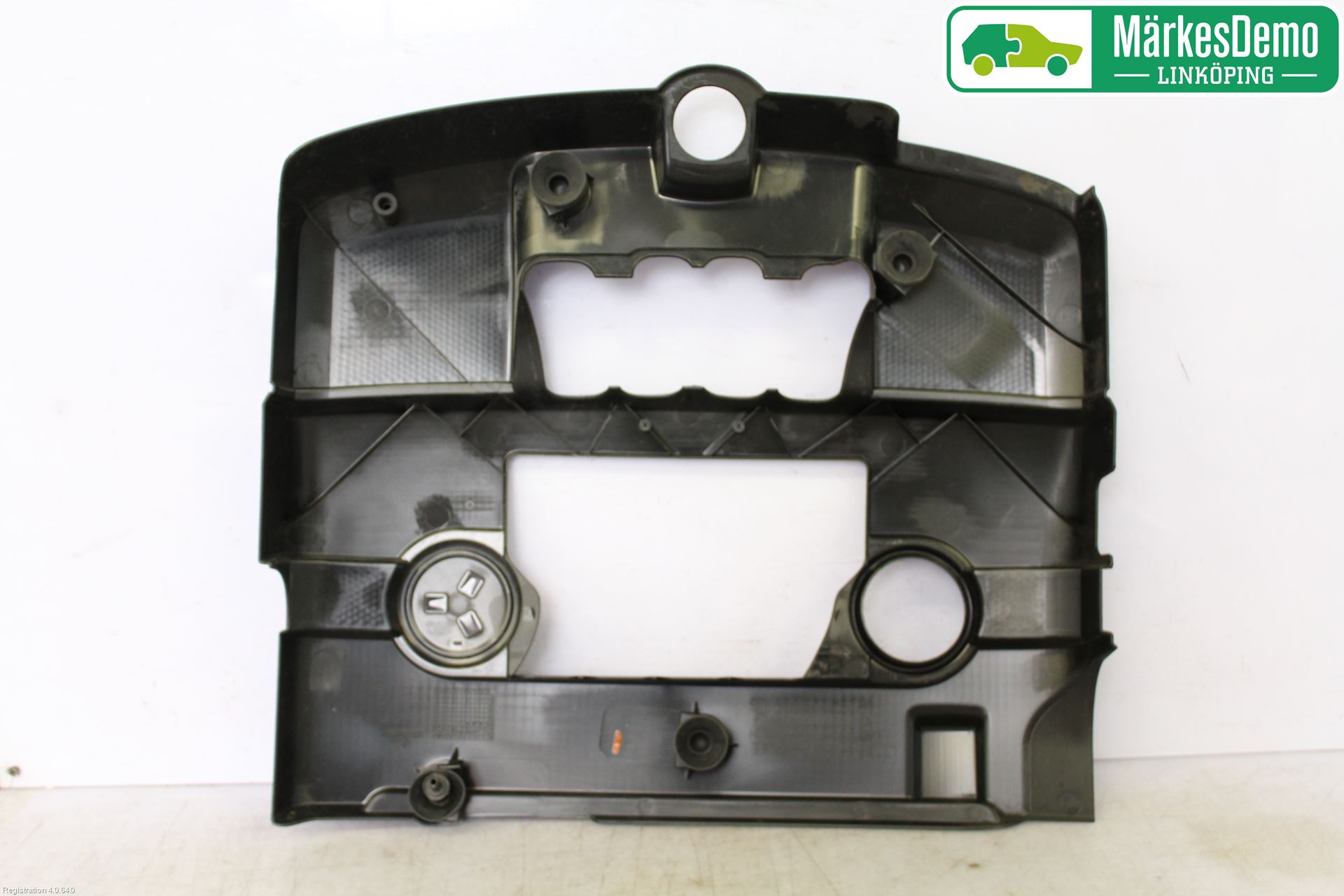 Volkswagen VW GOLF V 04-09 Motorkåpa