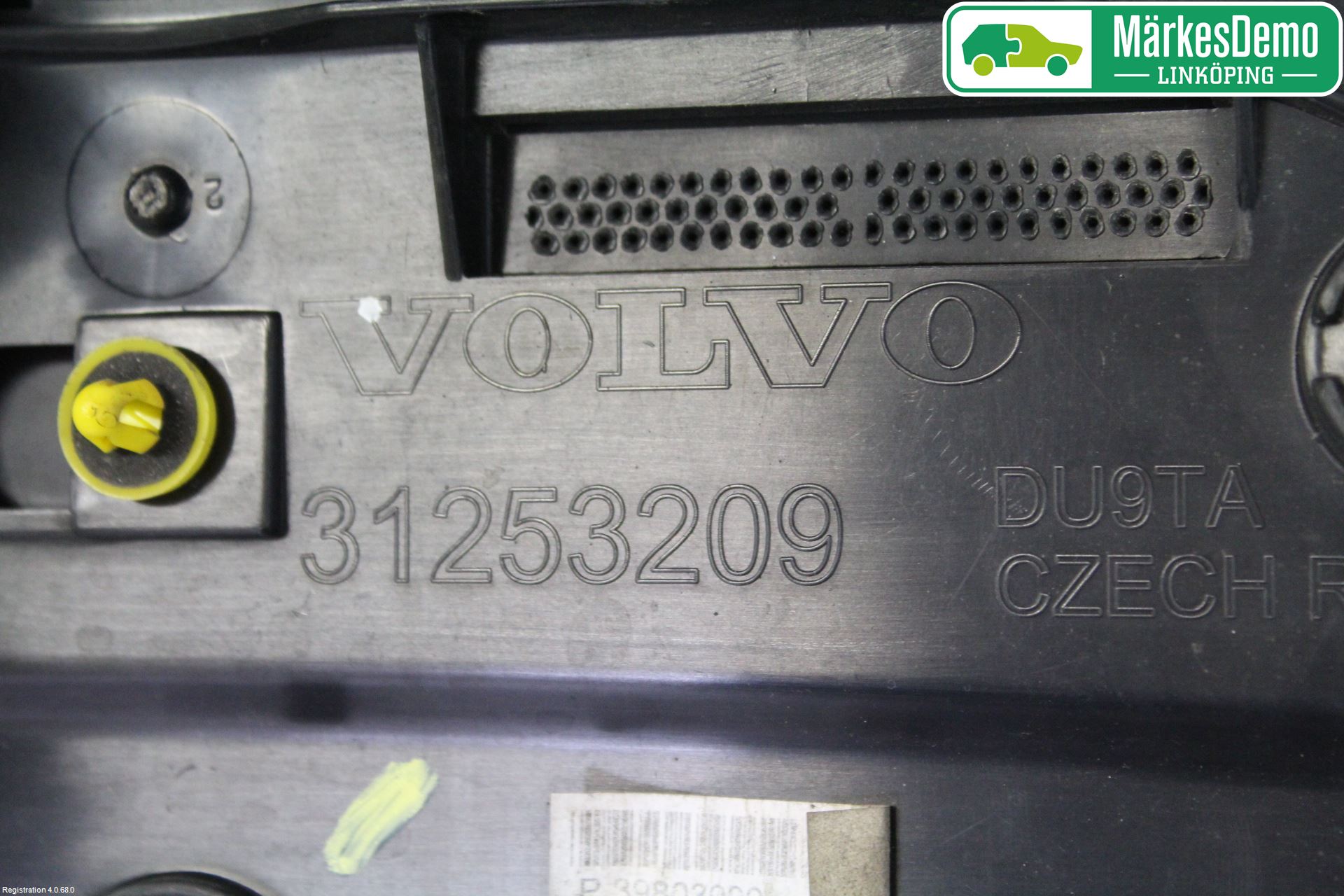 Volvo V60 11-13 Spoiler Baklucka