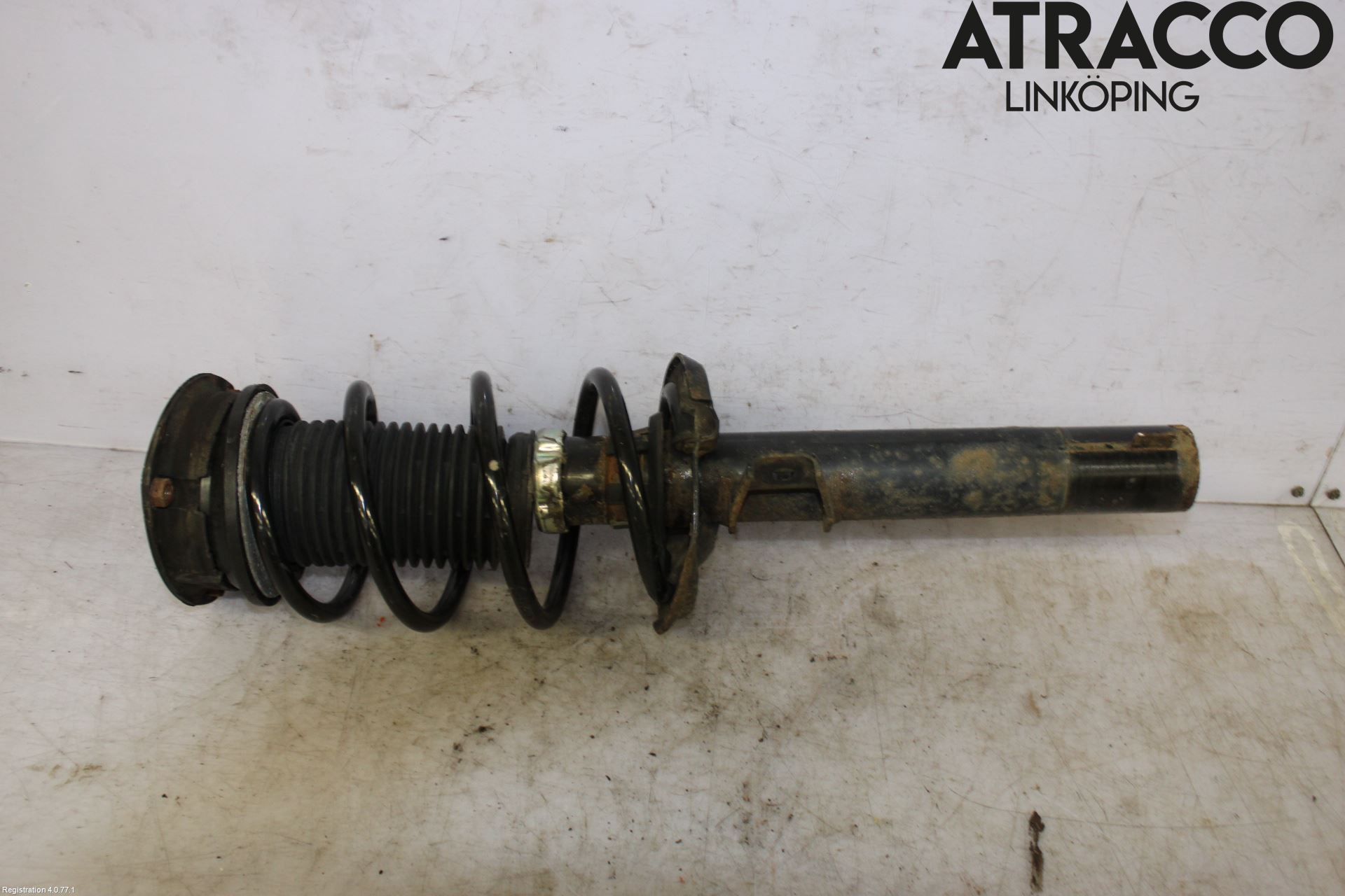 Volkswagen VW GOLF / E-GOLF VII 13-20 Fjäderben Fram Vänster