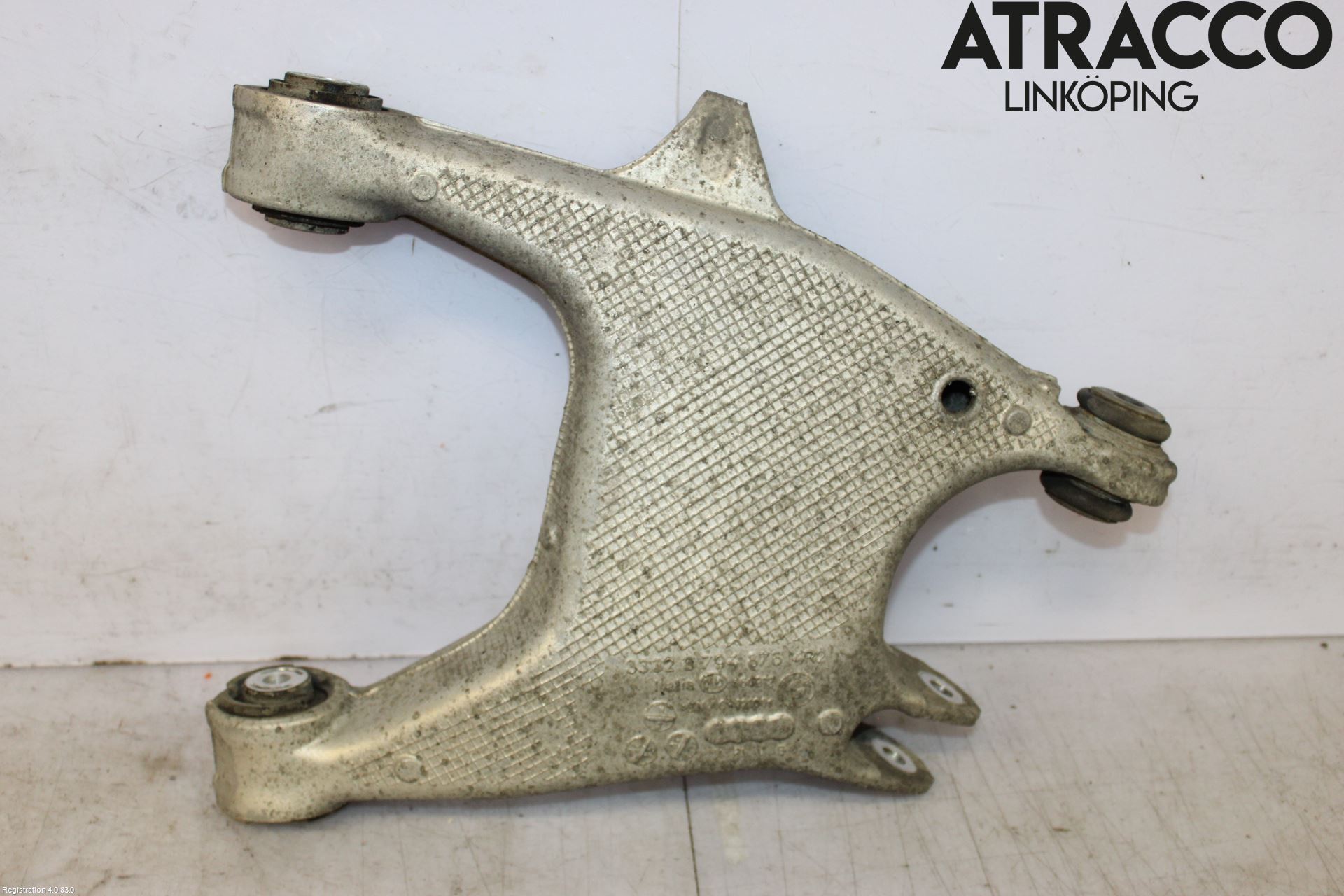 BMW 5 F10/F11/F18 09-17 Bärarm Bak Höger