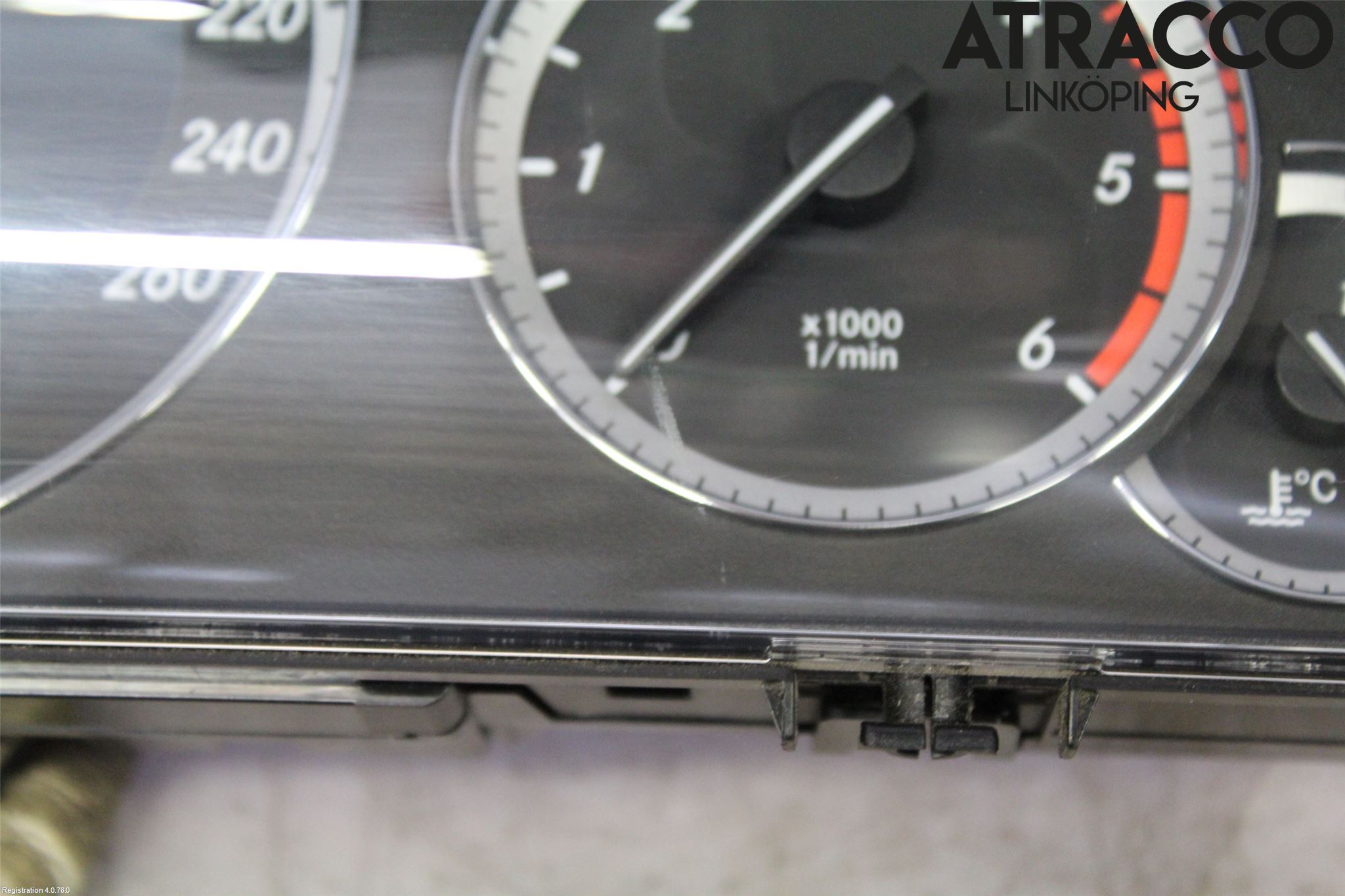 Mercedes-Benz MB E-KLASS (W212) 09-16 Instrument Komb