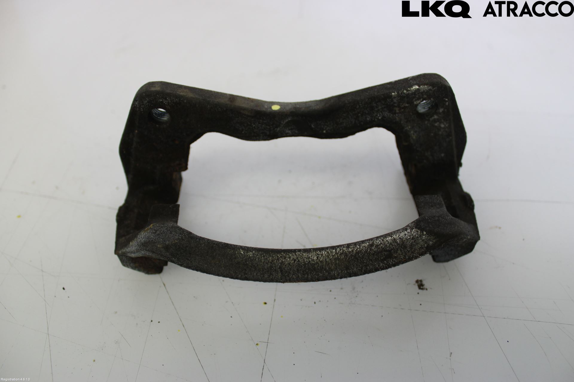 Mitsubishi COLT   04-08 Bromsokshållare