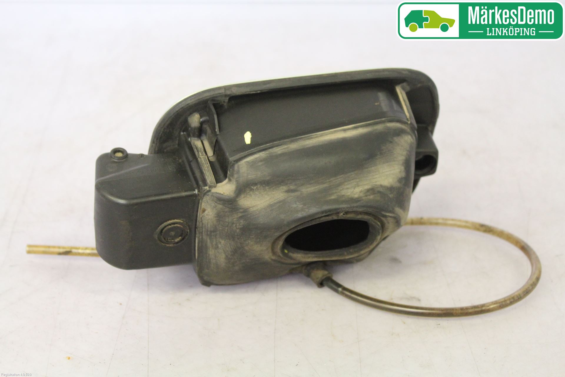Volkswagen VW GOLF V 04-09 Tanklucka