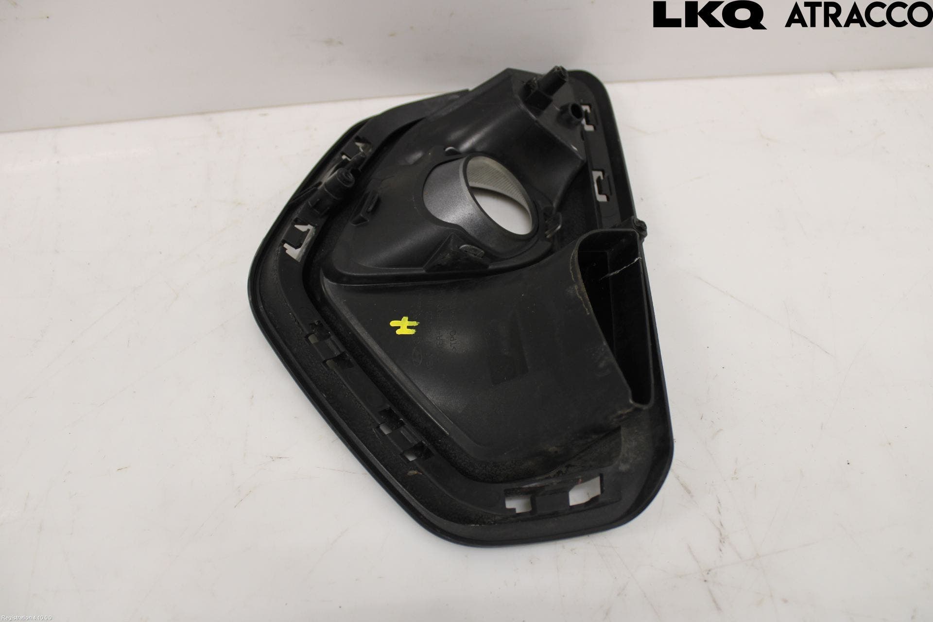 Kia STONIC 18->> Dimljussarg Fram