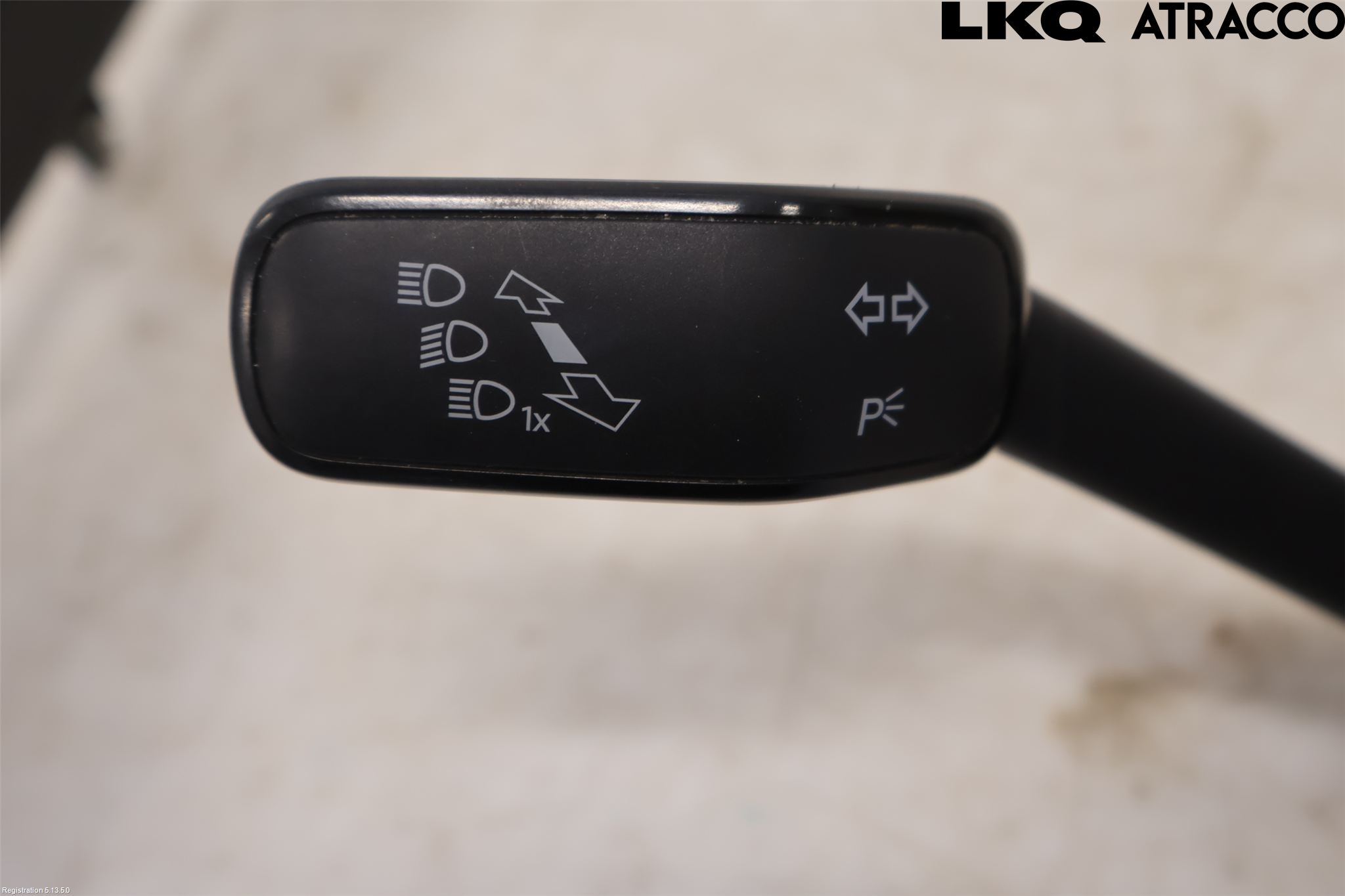 Volkswagen VW GOLF / E-GOLF VIII 20- Spakcentral