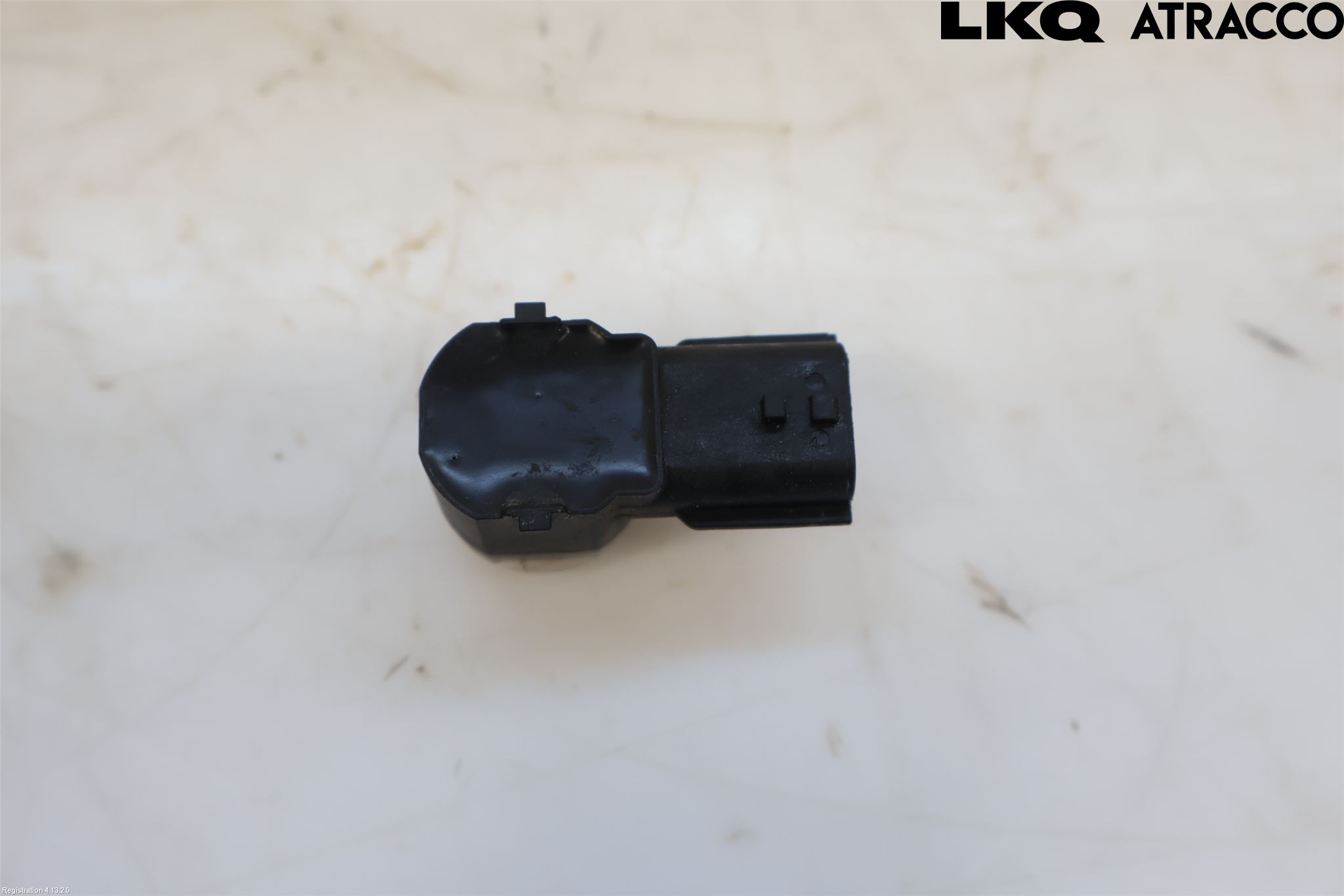 Nissan LEAF 18- Parkeringshjälp Frontsensor