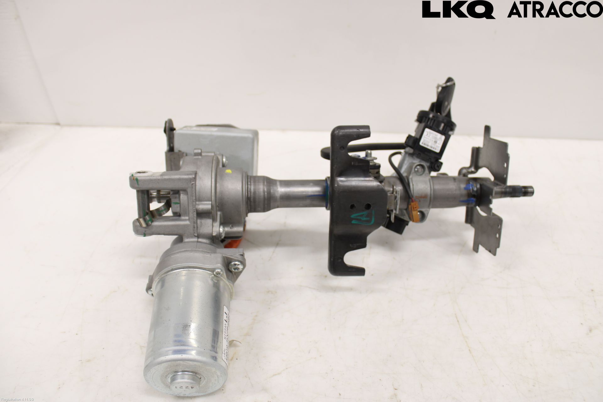 Nissan NOTE E12 14-20 Rattaxelagg Med Inb Servo