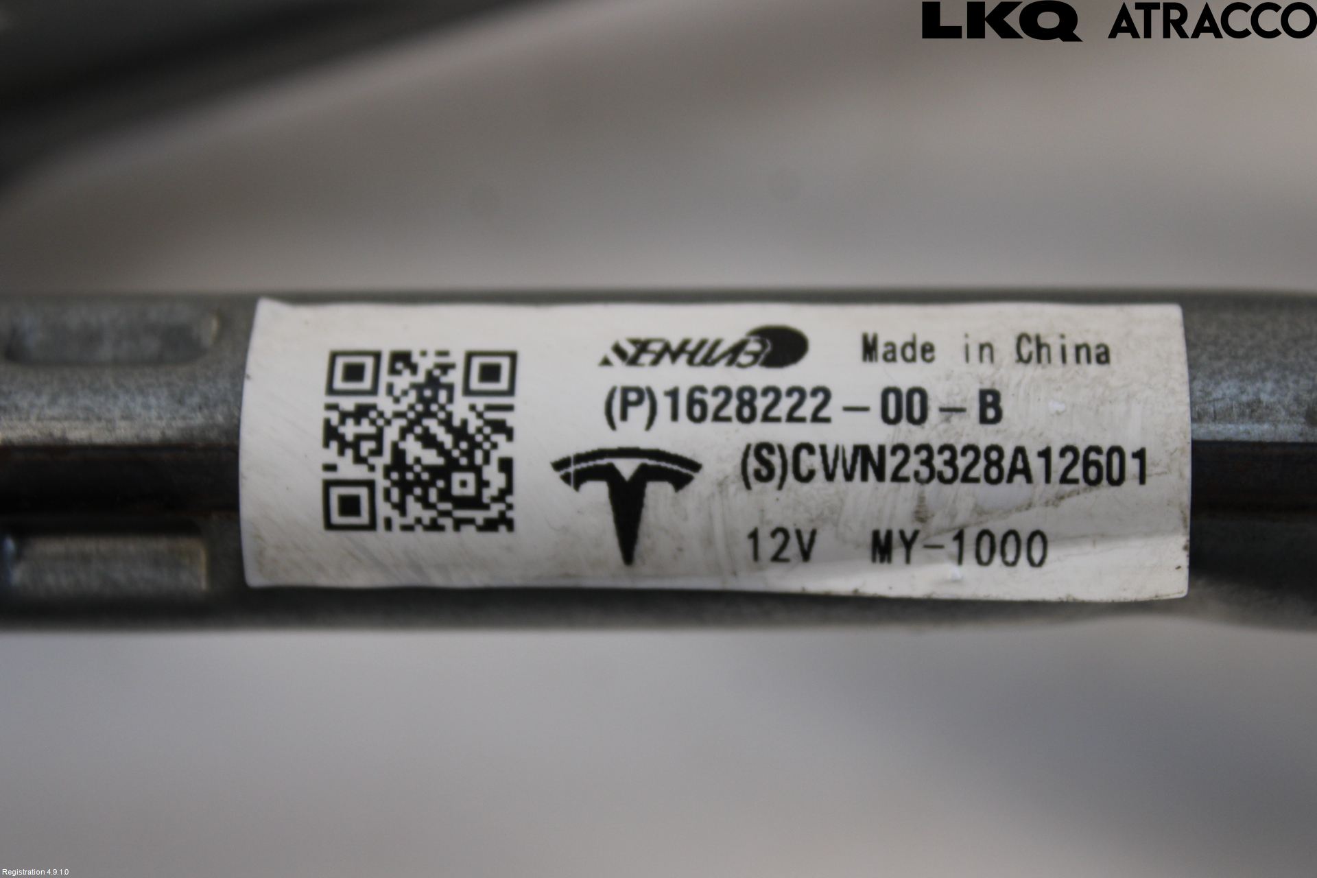 Tesla MODEL Y 21- Torkarmekanism Vindruta