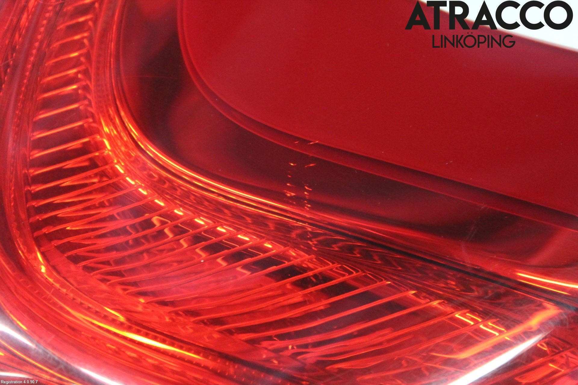 Volvo V40 12-19 Bakljus Höger