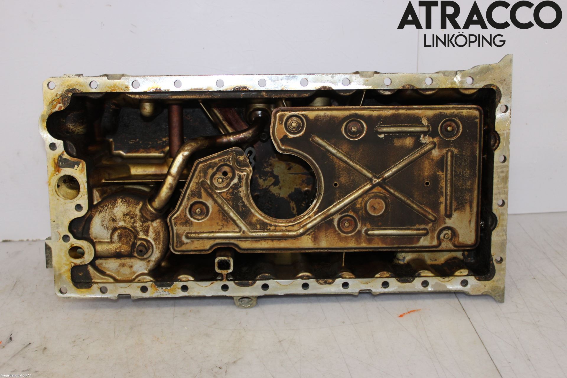 Volvo V70 05-08 Oljetråg