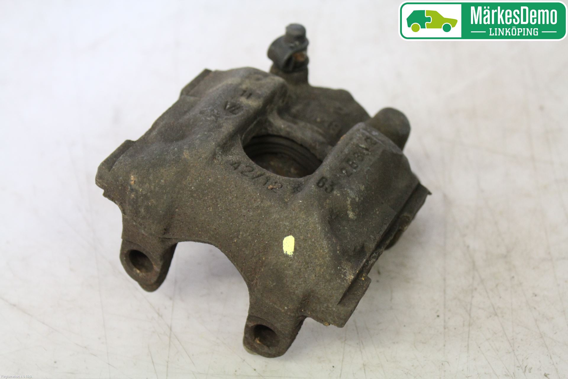 BMW X5 E53     99-06 Bromsok Bak Vänster