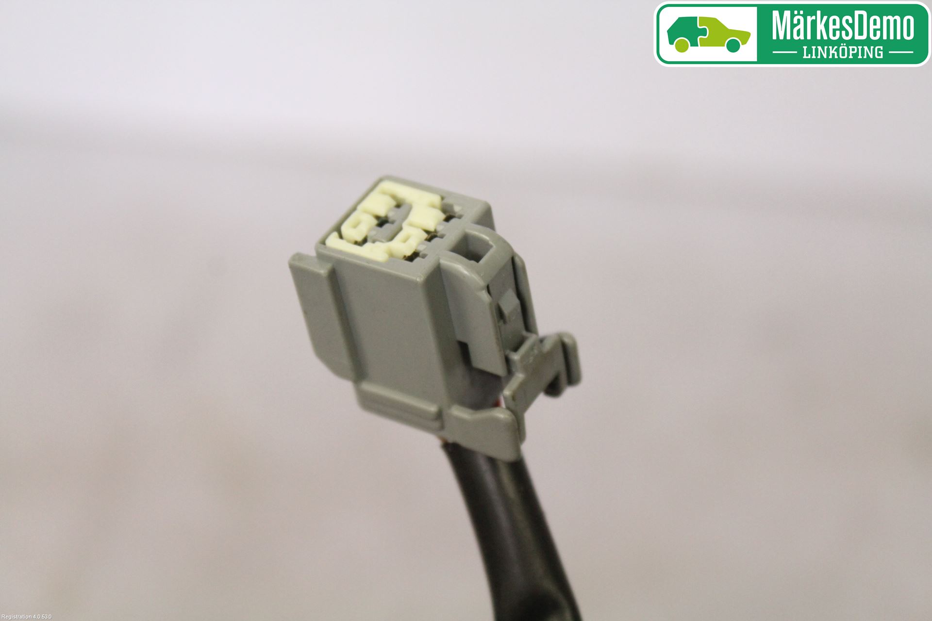 Ford FOCUS     04-07 Spegel Yttre El Vä