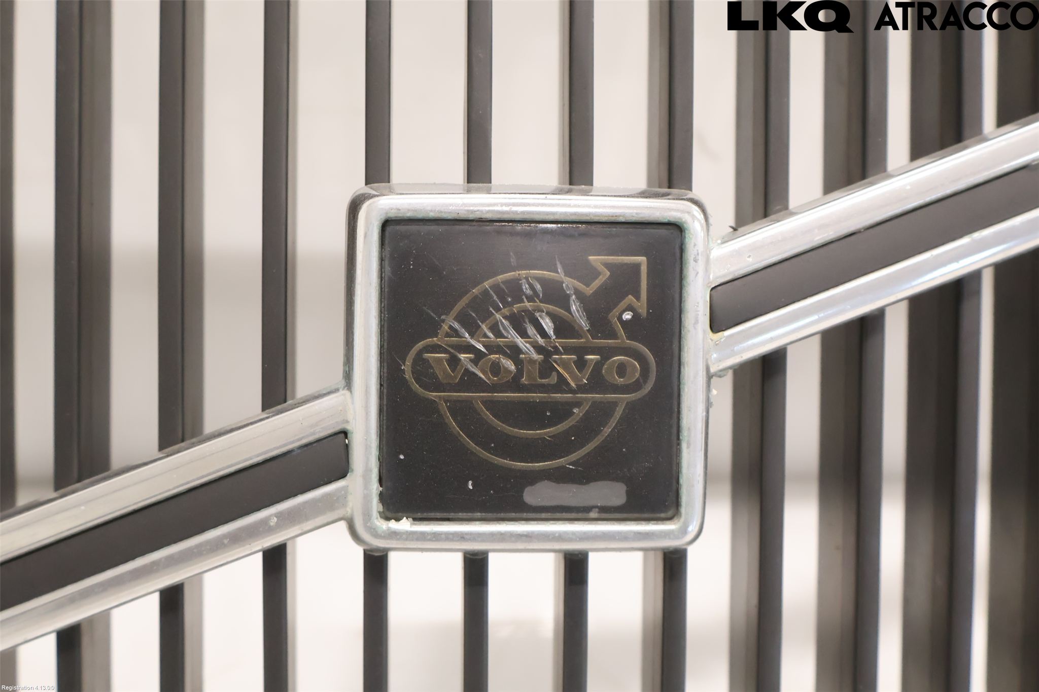 Volvo 740 84-87 Grill Komp