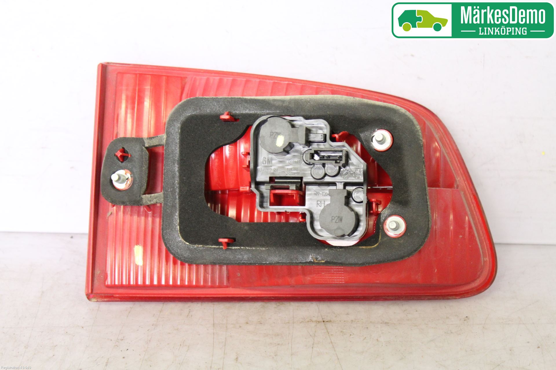 Saab 9-5     06-10 Bakljus Lucka Hö