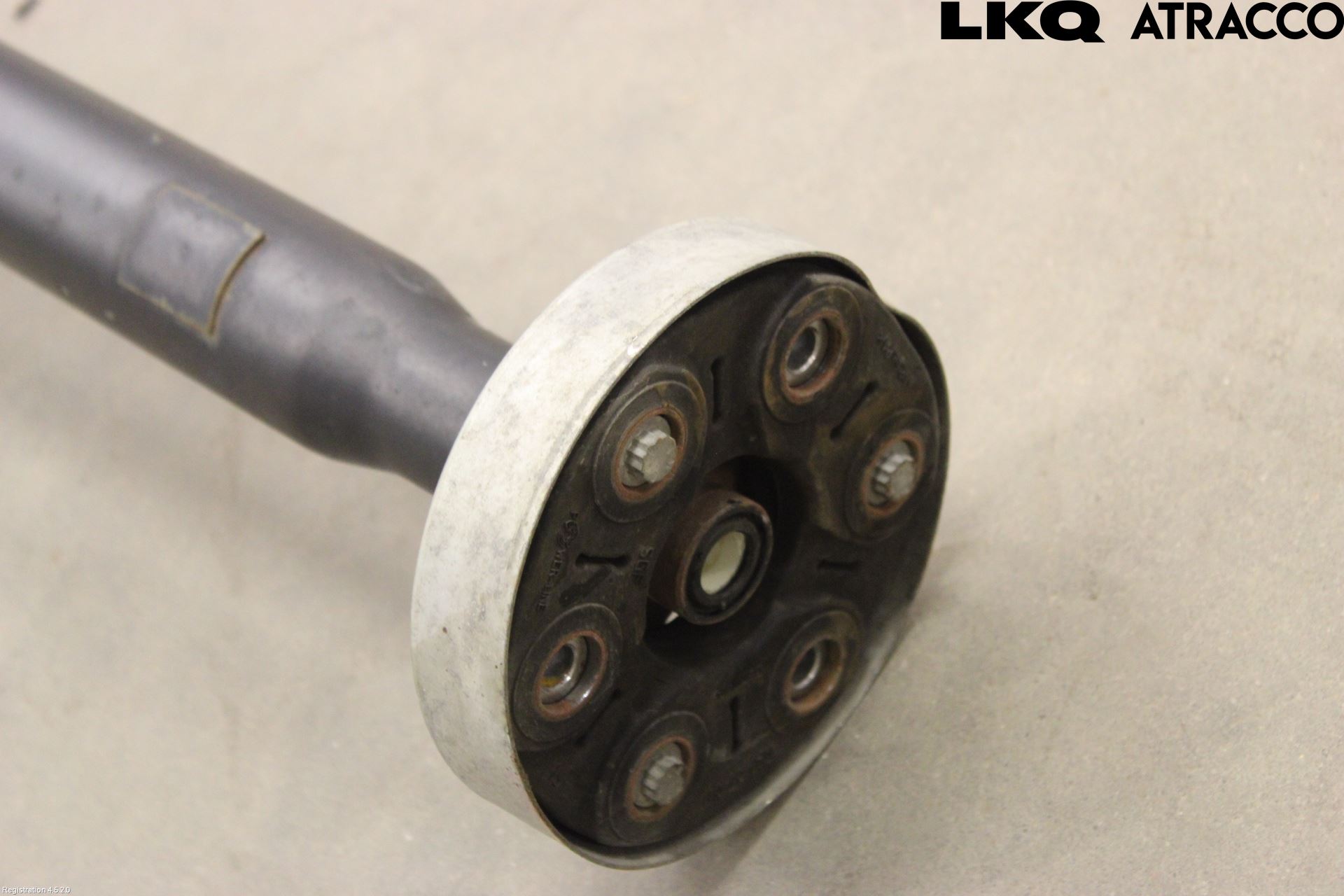 Skoda SUPERB 16-24 Mellanaxel Komp