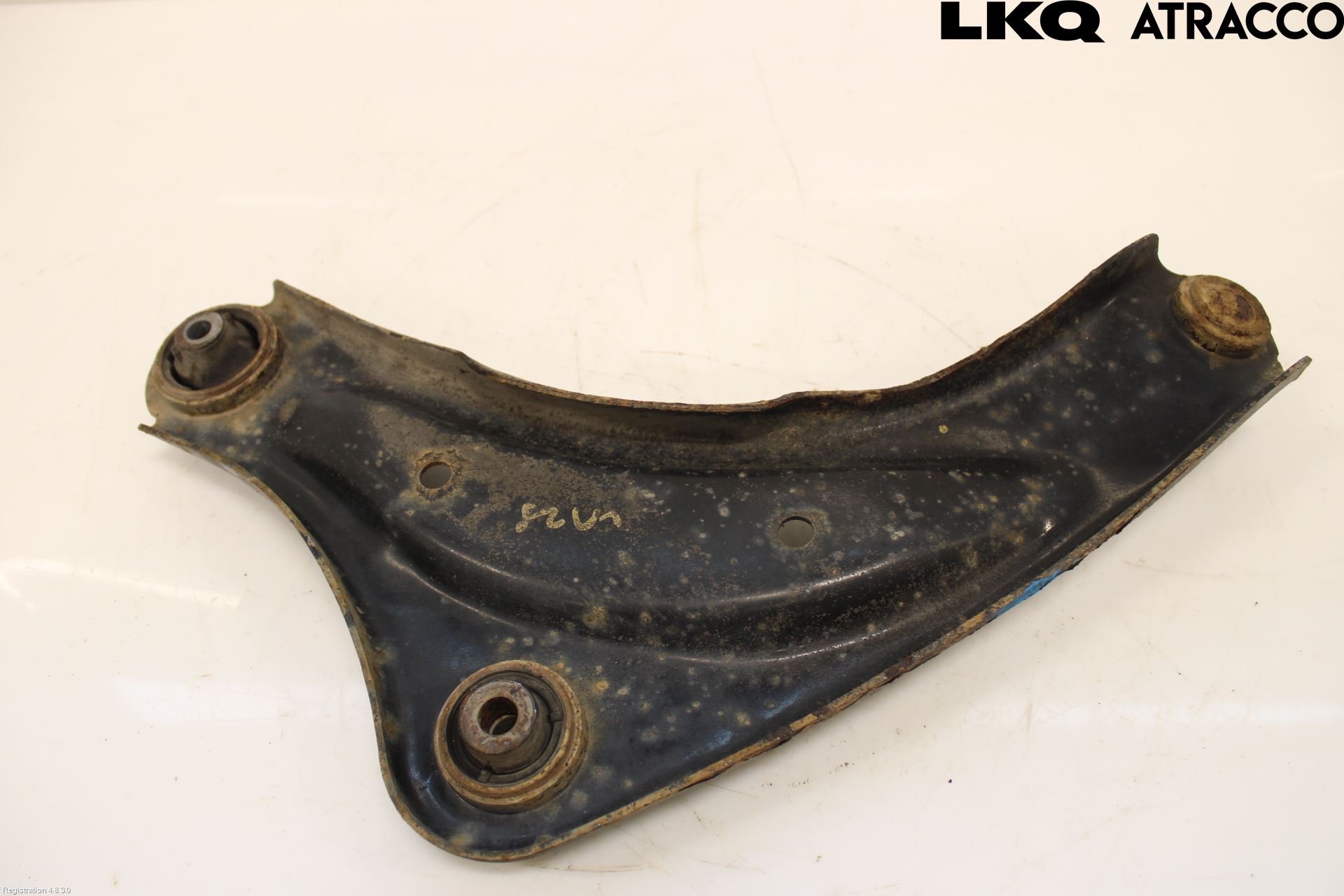 Nissan JUKE 14-19 Bärarm Fram Undre Hö