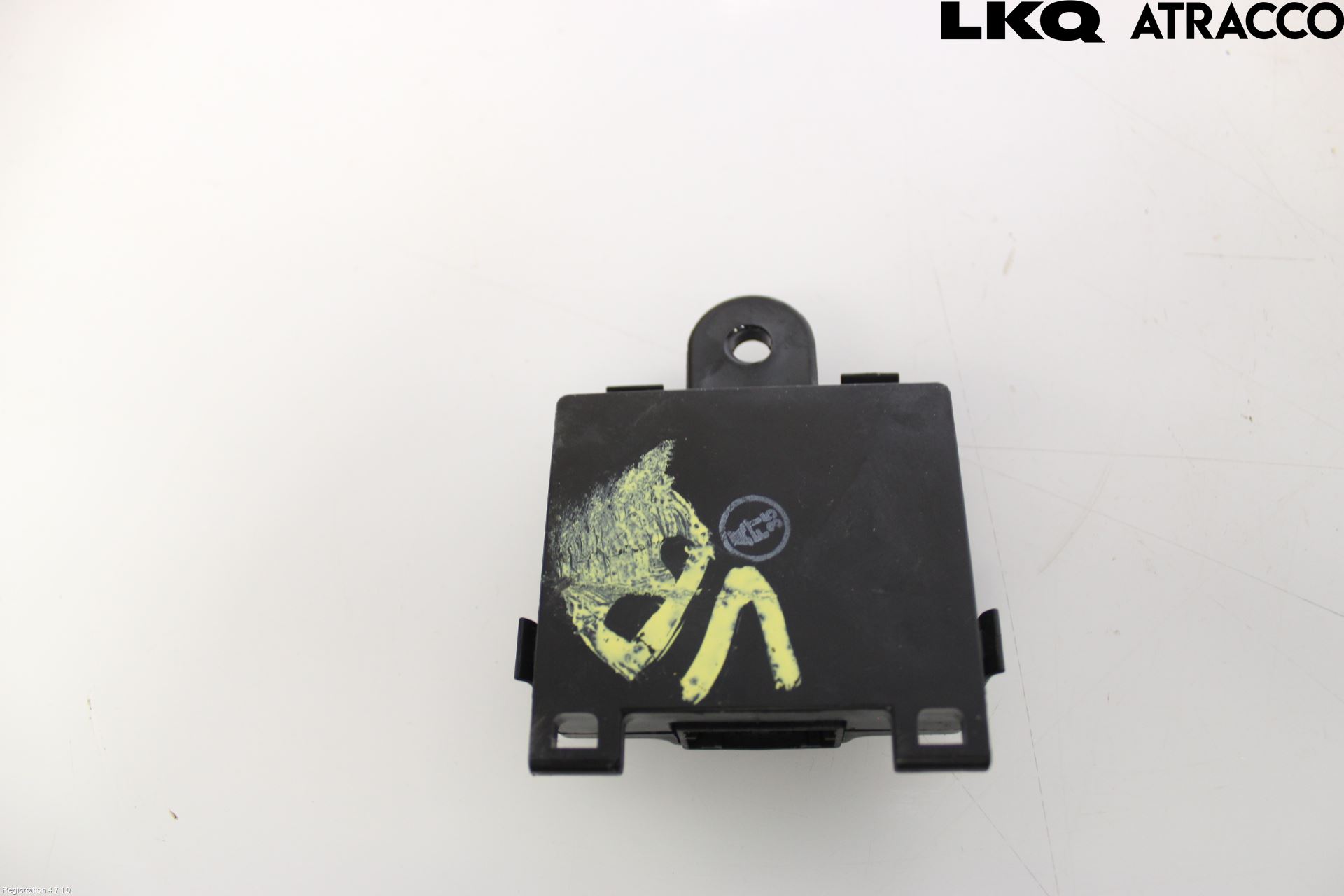 Tesla MODEL S 13- Styrenhet Dörr