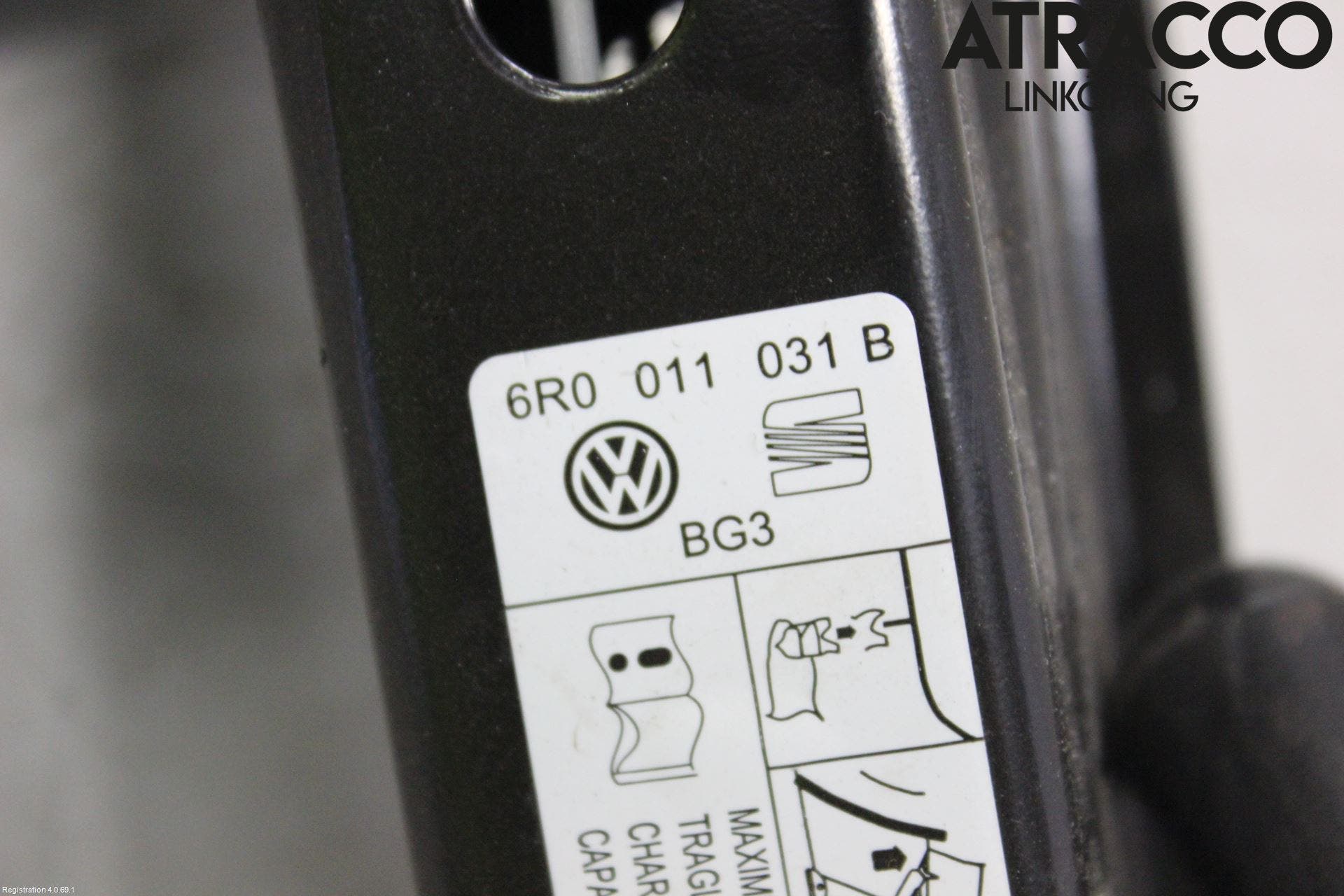 Volkswagen VW POLO 10-17 Domkraft