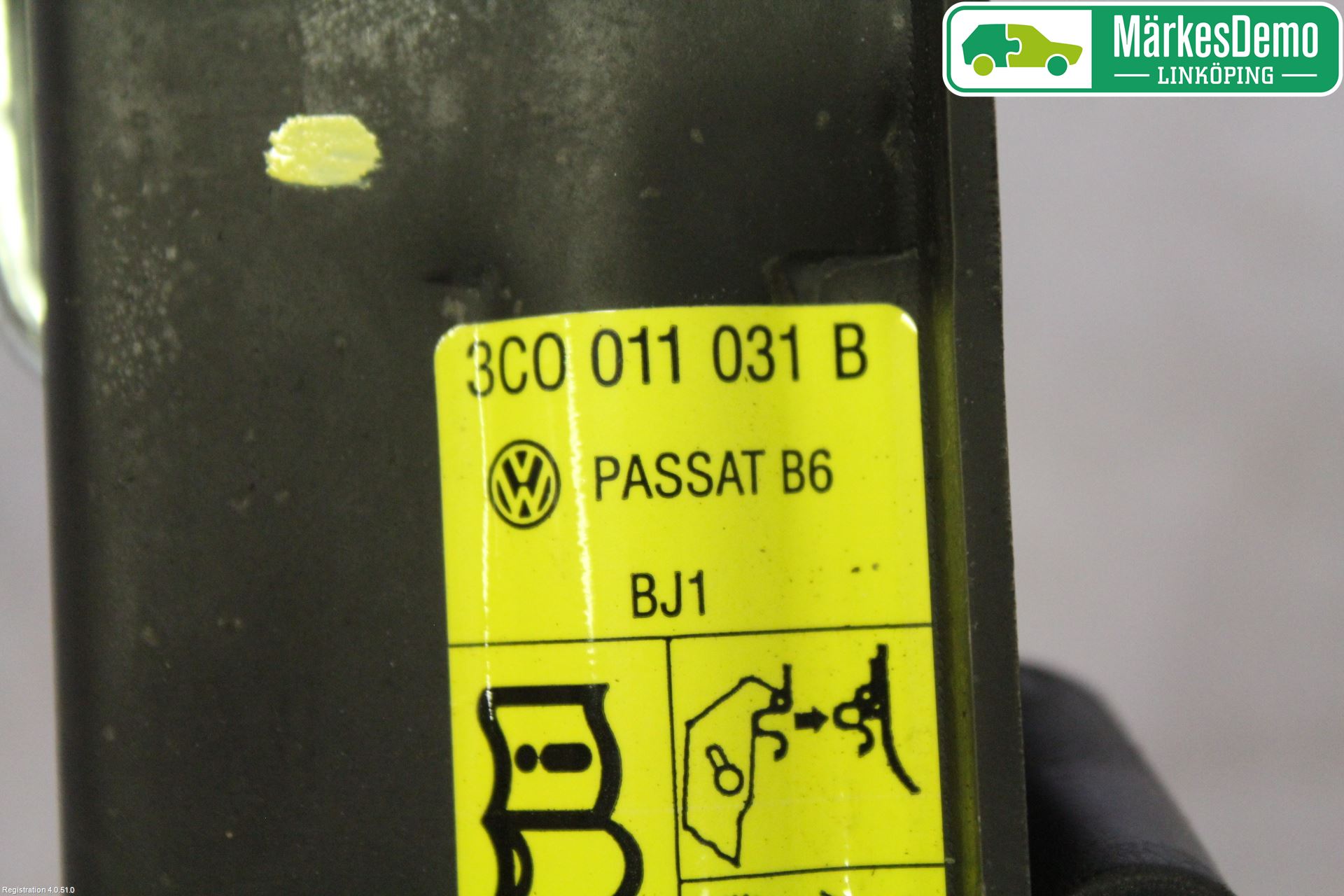 Volkswagen VW PASSAT 05-11 Domkraft