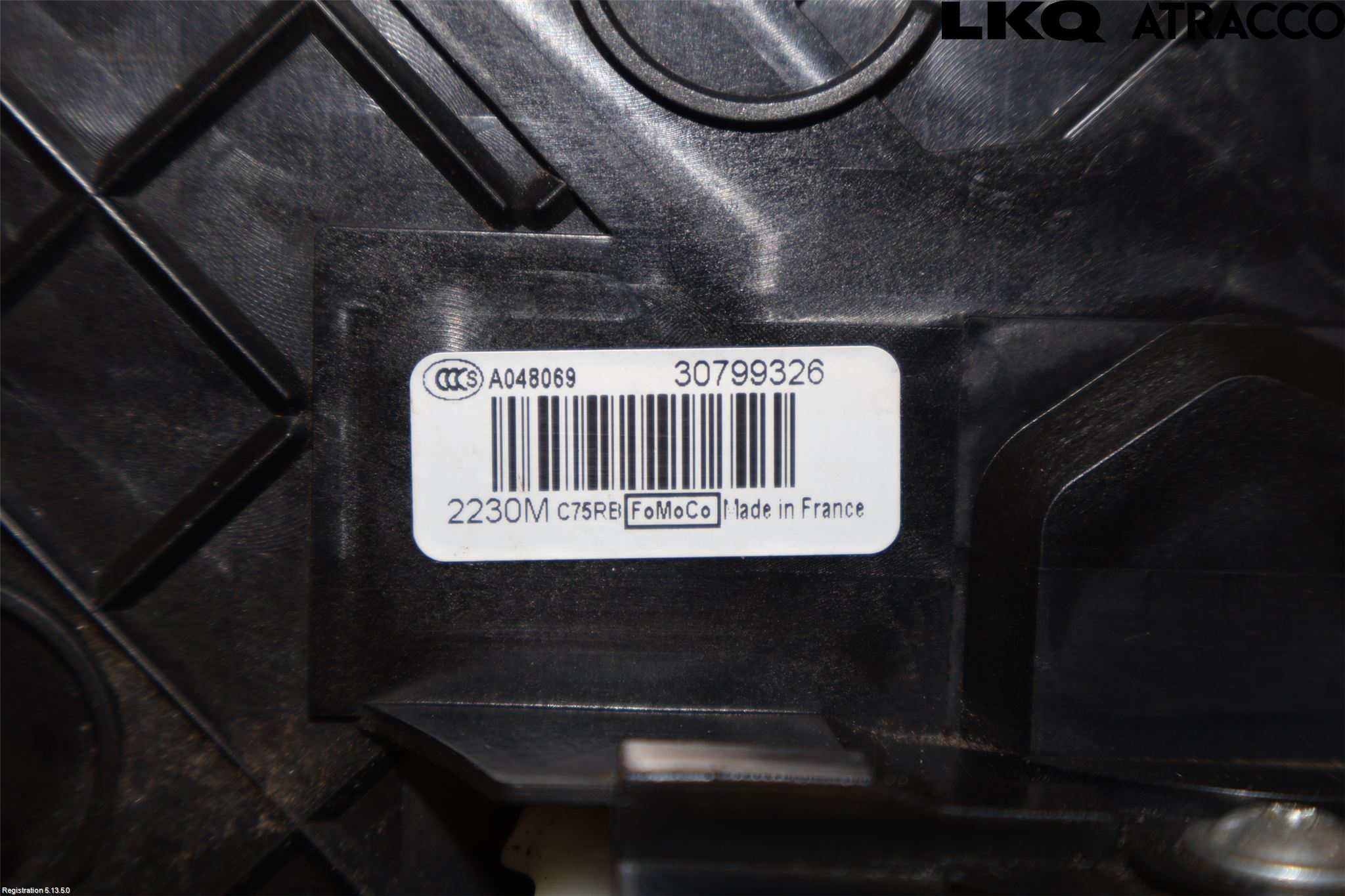 Volvo XC60 09-13 Låskista-Dörrlås
