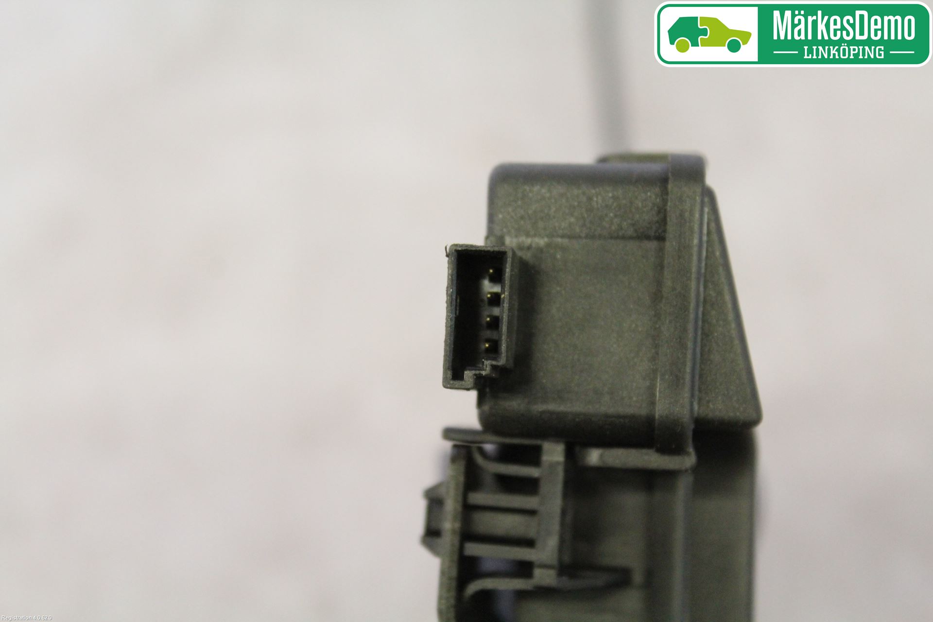 BMW 3 E46      98-05 Låskista Baklucka