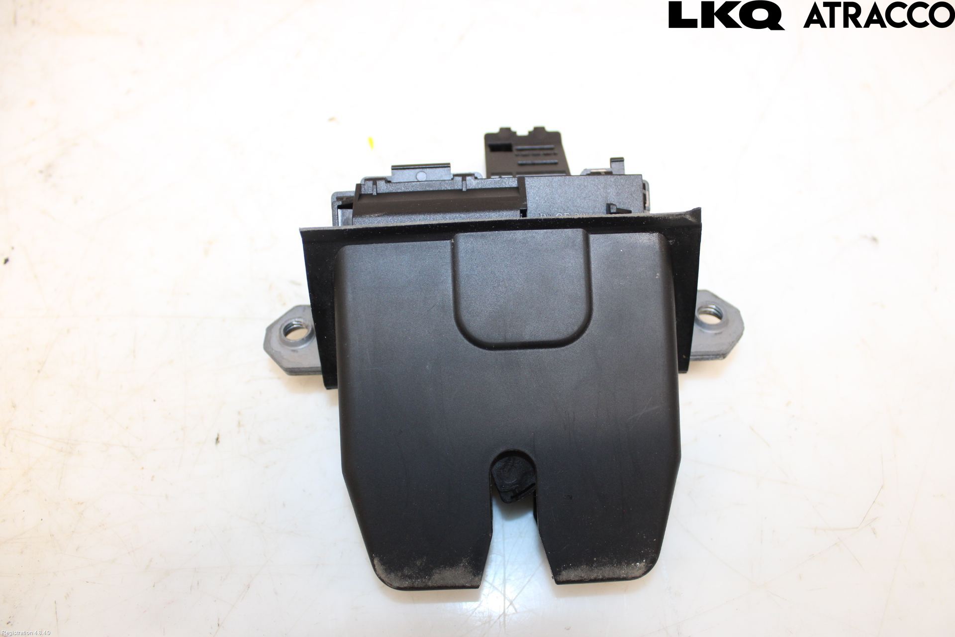 Ford FOCUS 11-14 Låskista Baklucka