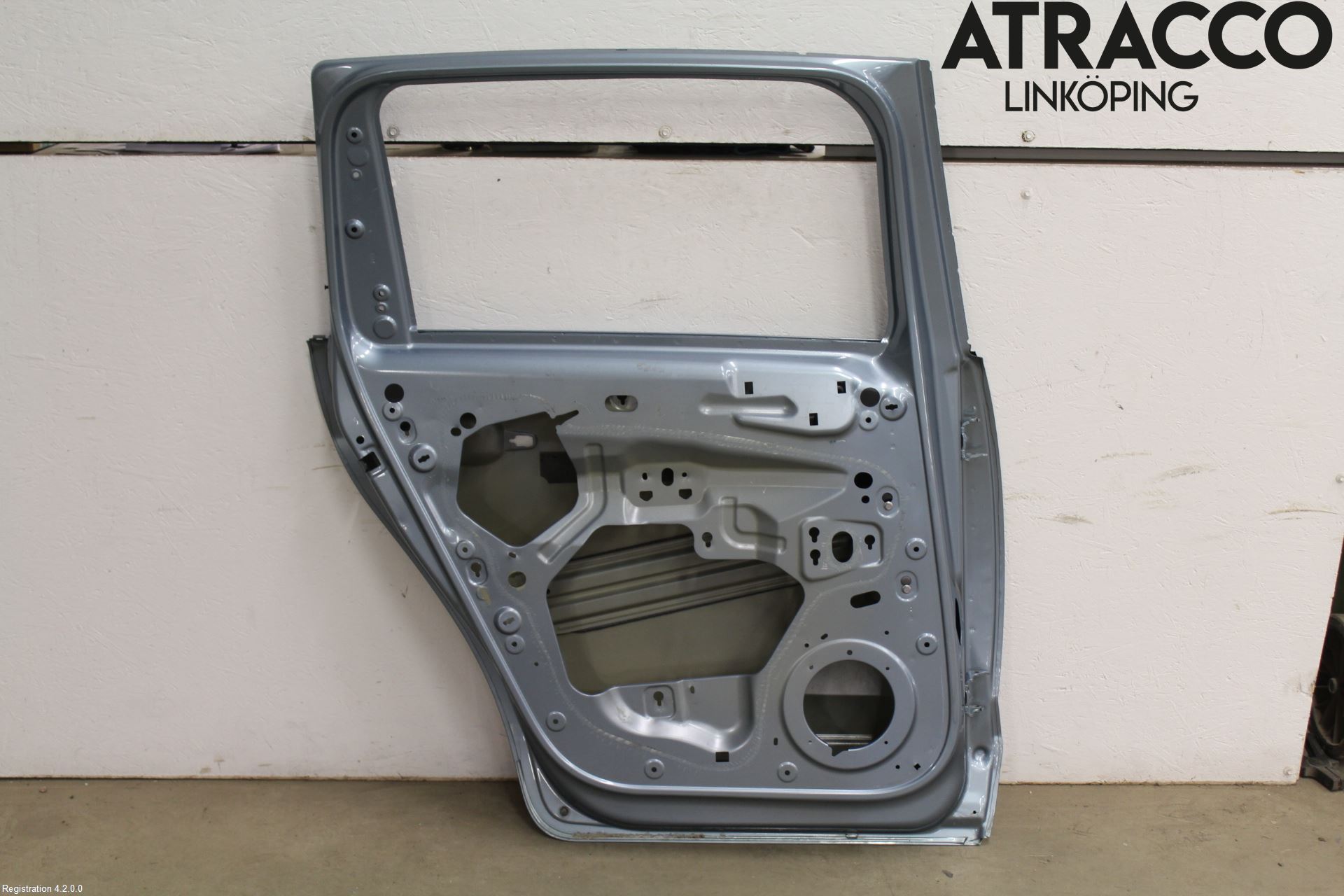 Peugeot 5008 10-16 Dörr Bak Vänster