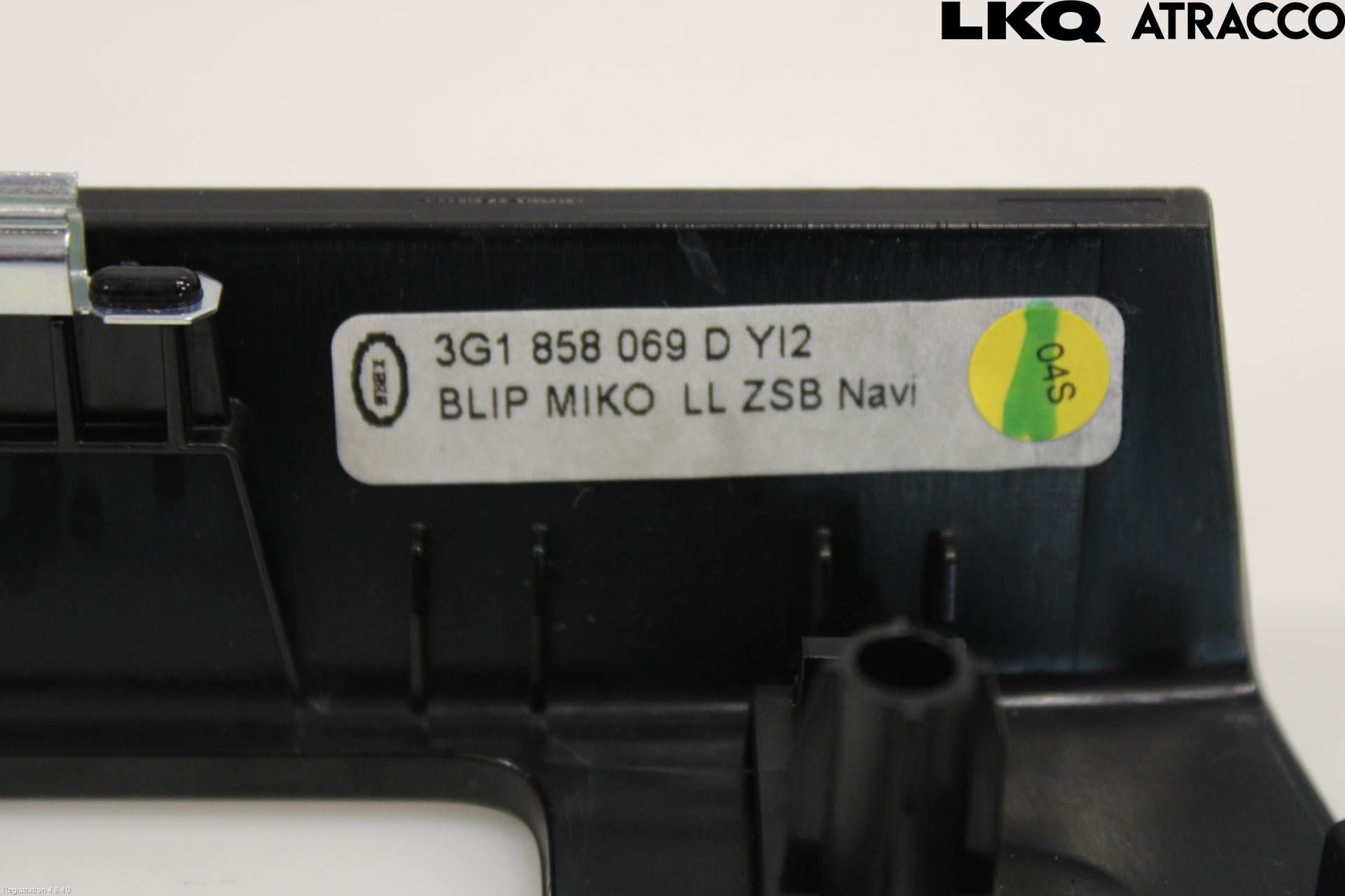 Volkswagen VW PASSAT 15-19 Instrument-Radio Sarg