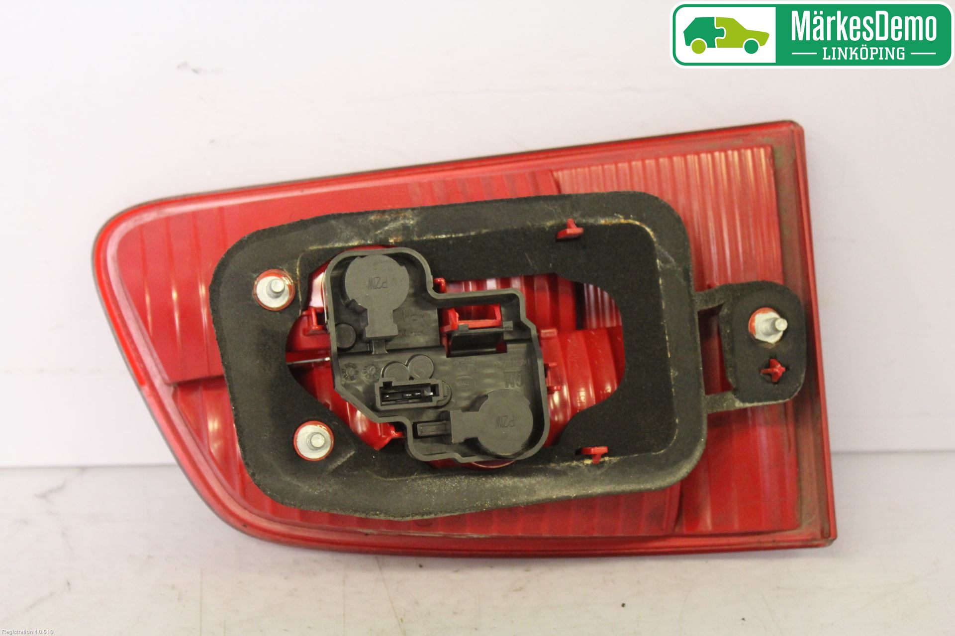 Saab 9-5     06-10 Bakljus Lucka Hö