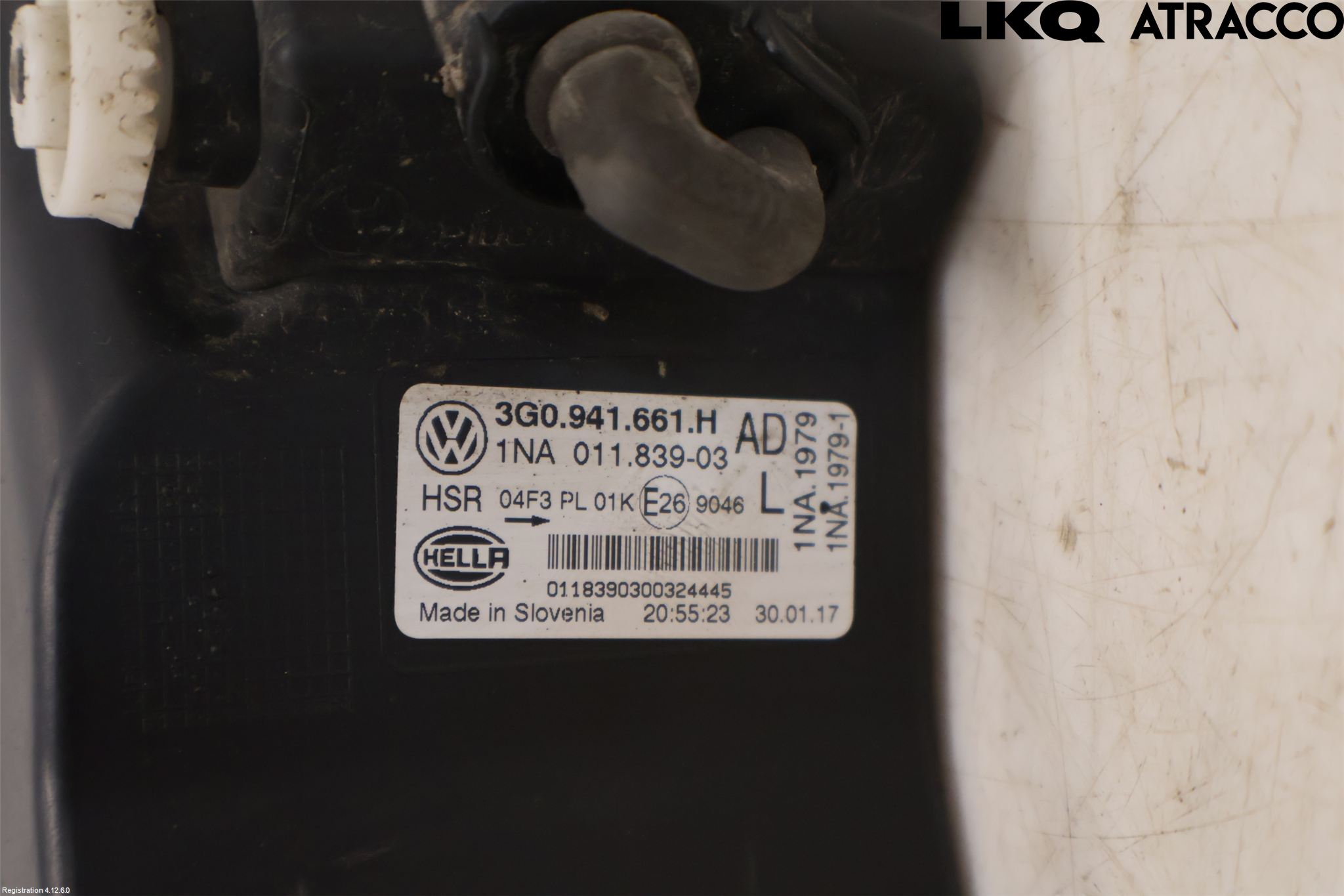 Volkswagen VW PASSAT 15-19 Dimljus-Varselljus Fram