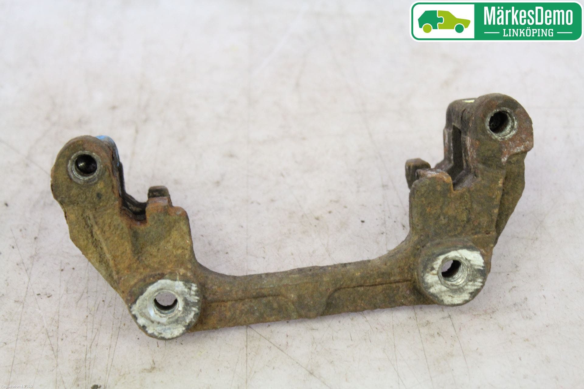 Volvo V40 12-19 Bromsokshållare