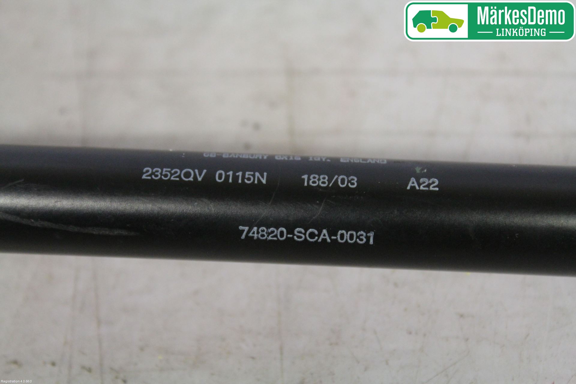 Honda CR-V 02-06 Gasfjäder Baklucka