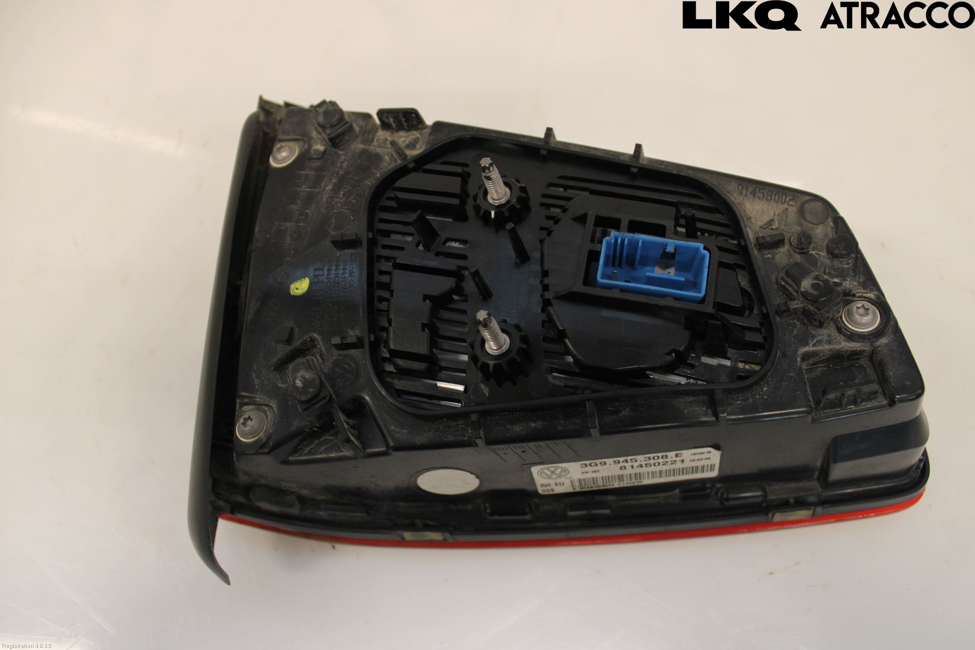 Volkswagen VW PASSAT 15-19 Bakljus Lucka Hö