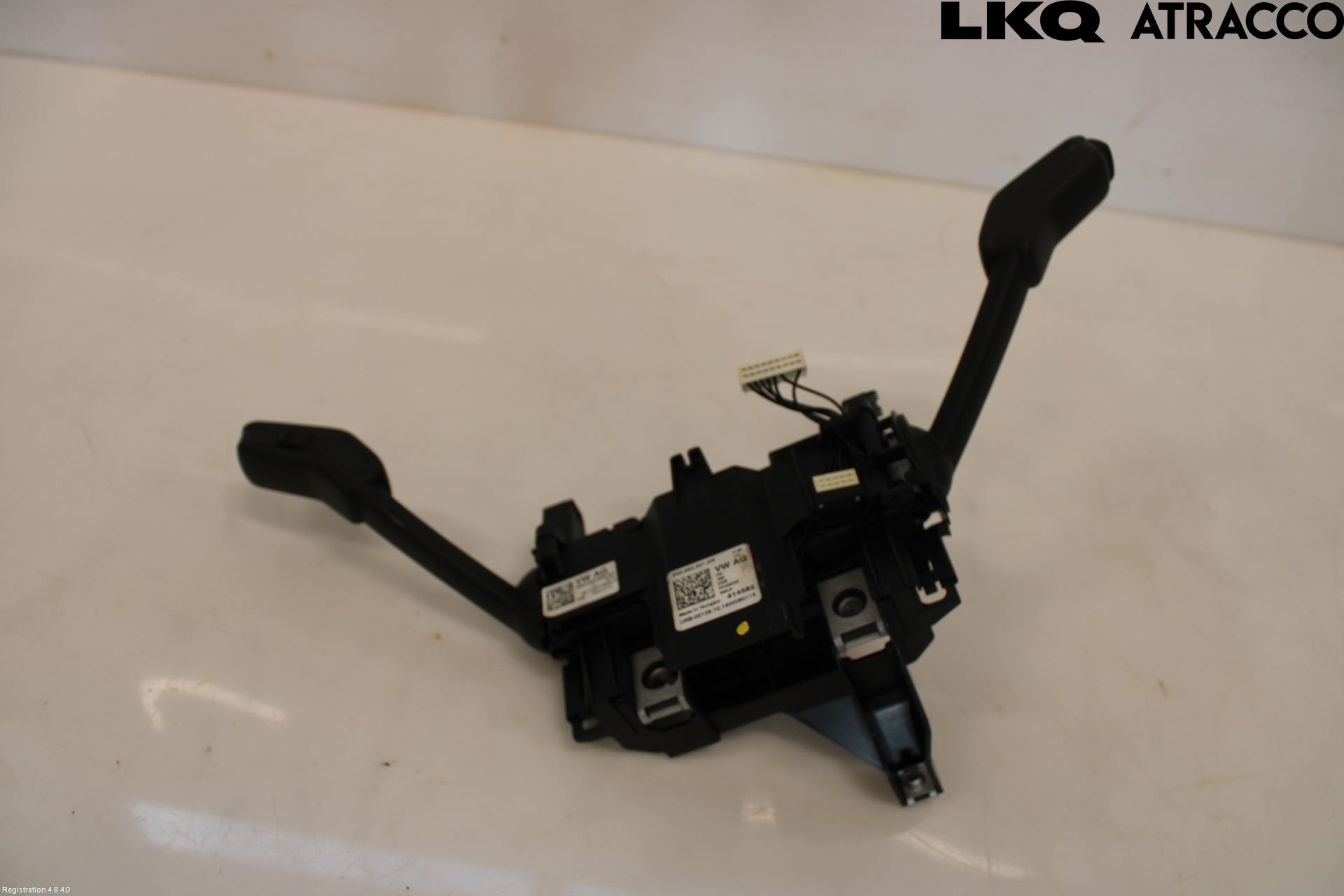 Volkswagen VW PASSAT 15-19 Spakcentral