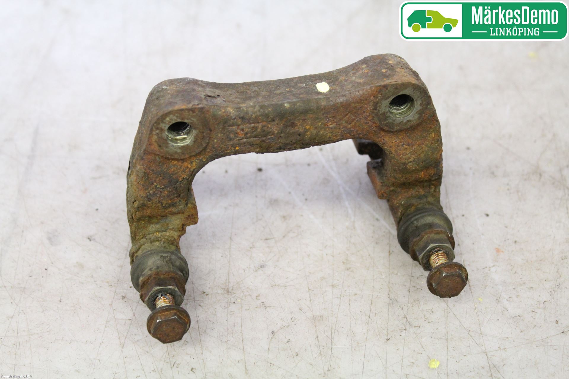 Peugeot PARTNER 08-15 Bromsokshållare