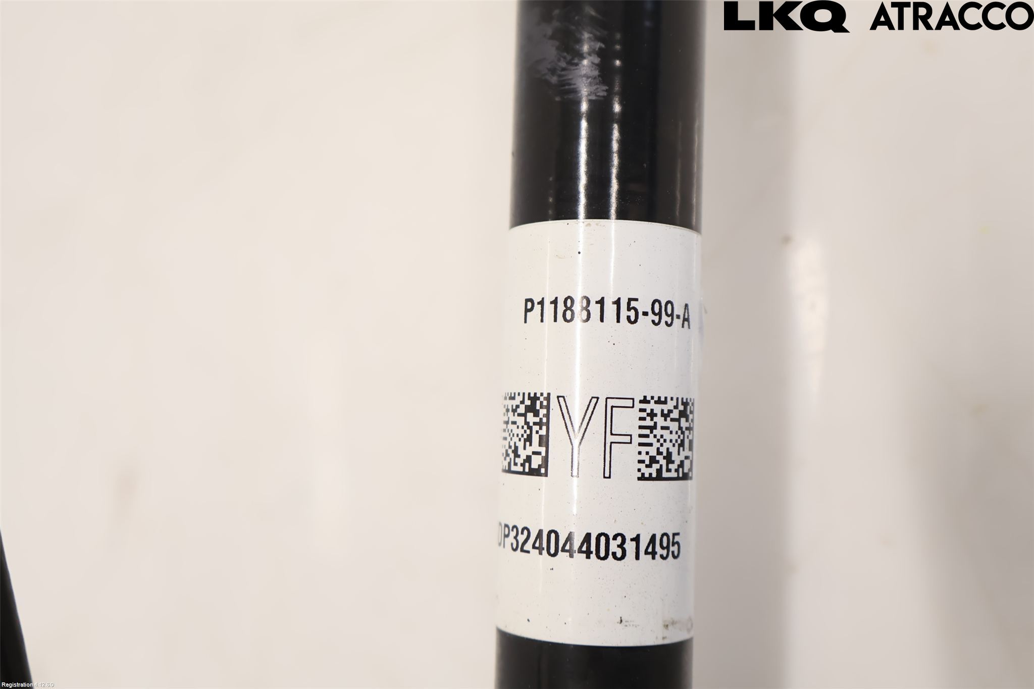 Tesla MODEL Y 21- Drivaxel Fram Vänster