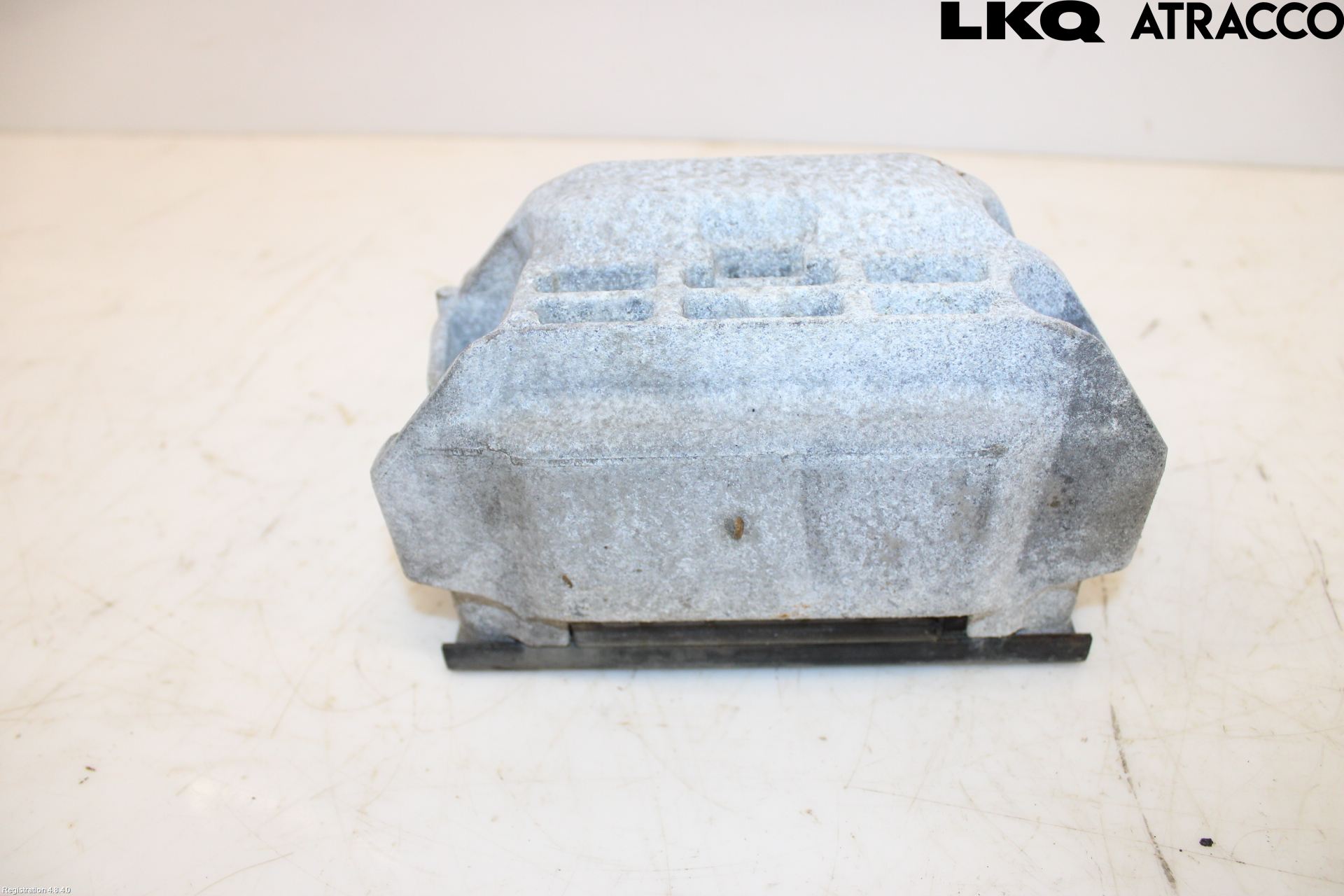 Ford TRANSIT SKÅP/BUSS 14-22 Motorfäste