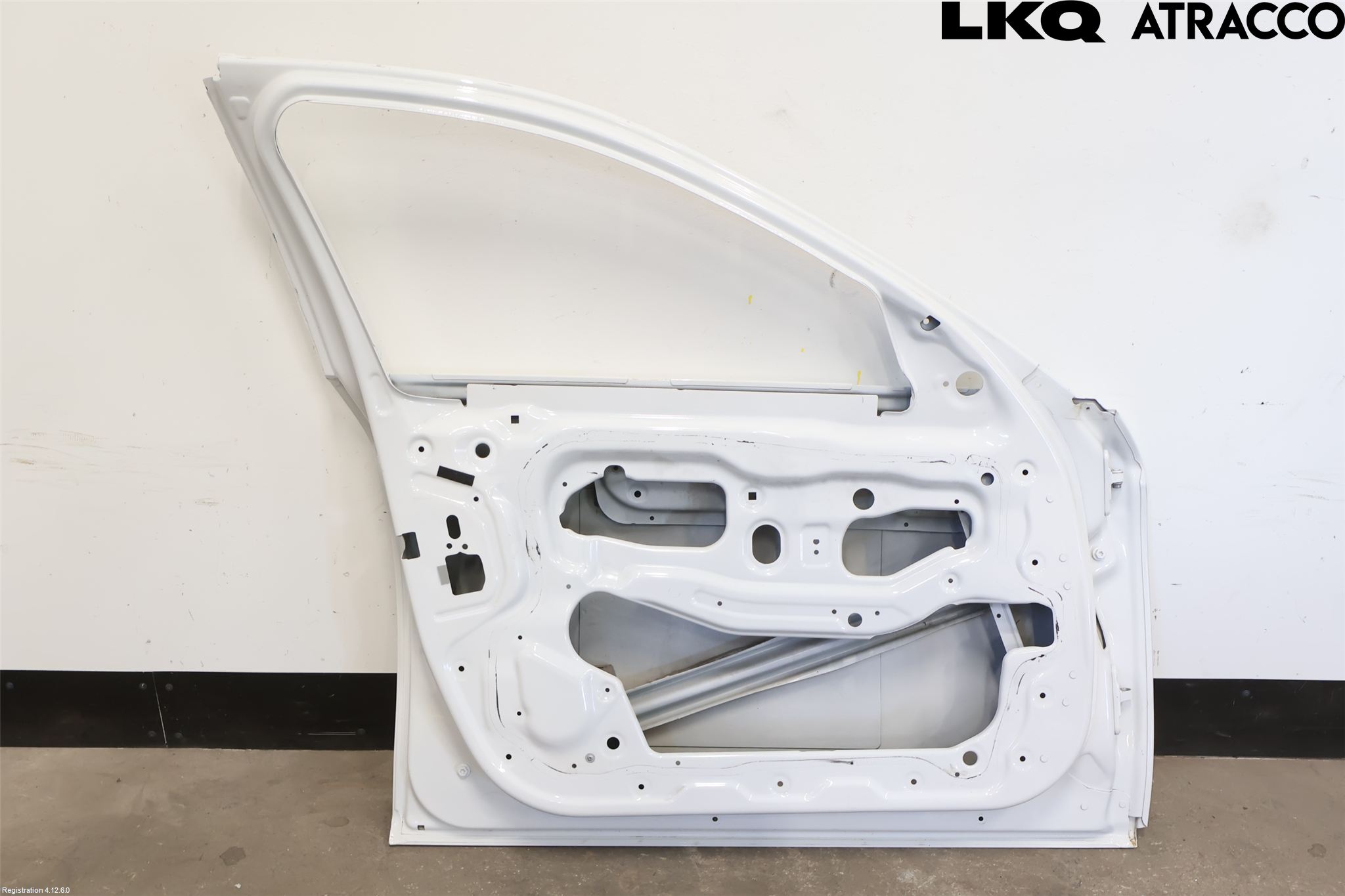BMW 5 F10/F11/F18 09-17 Dörr Fram Vänster