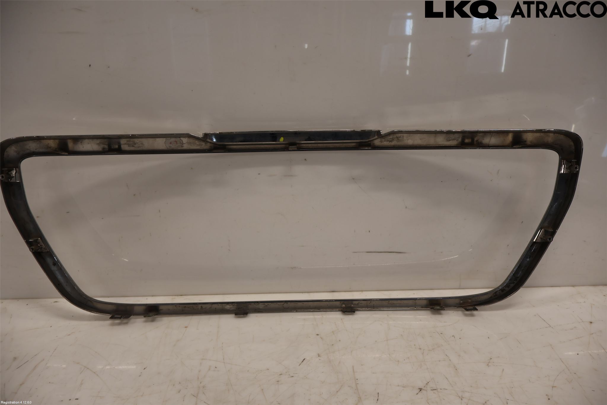 Peugeot 3008 09-16 Grillsarg