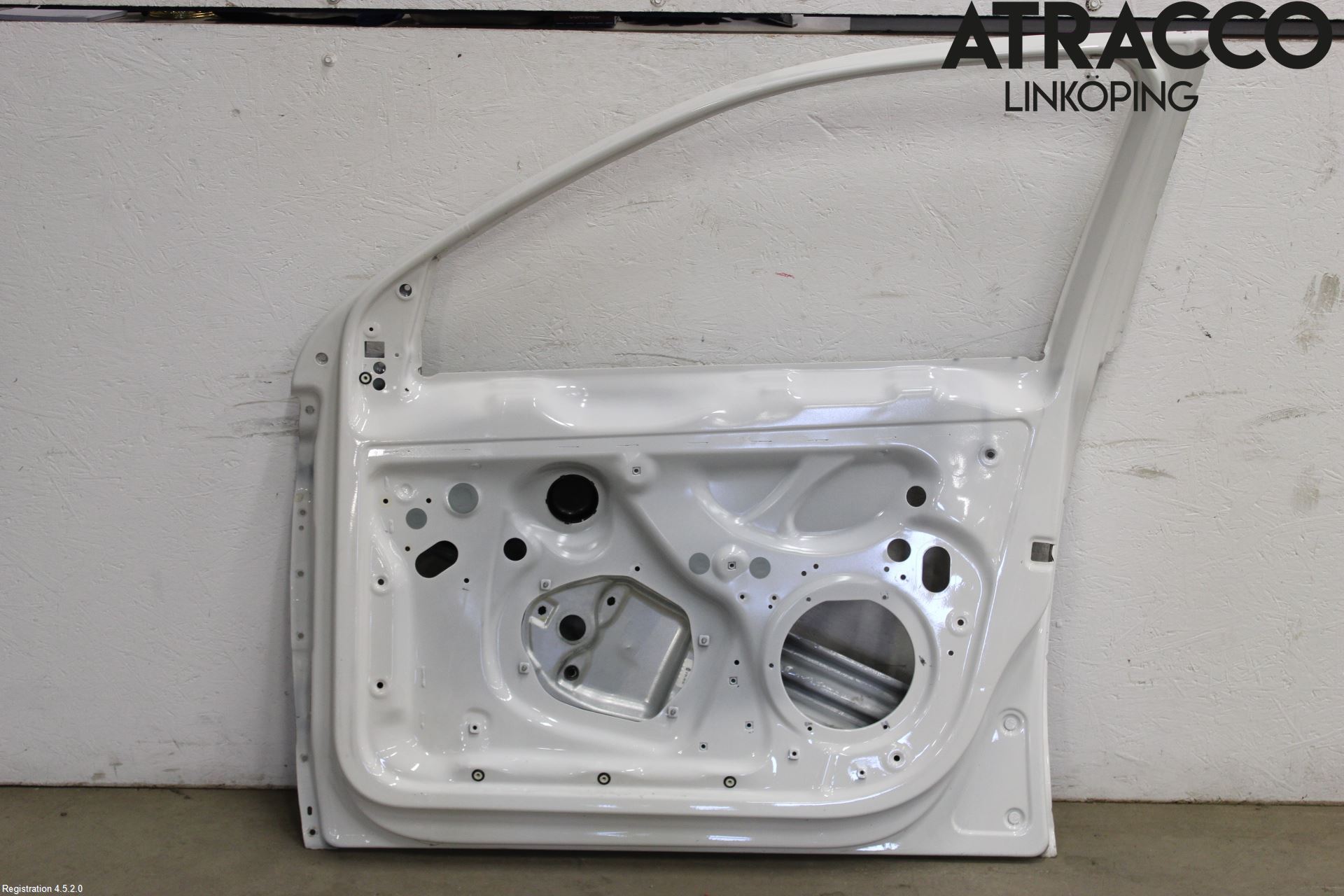 Volkswagen VW GOLF VI 09-13 Dörr Fram Höger