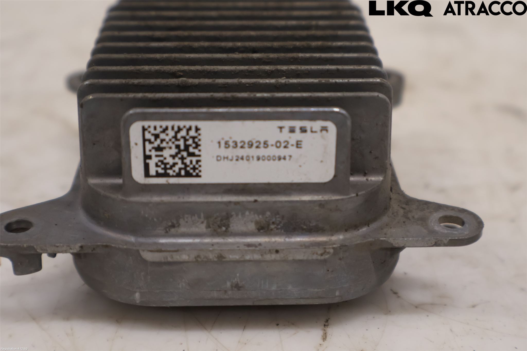 Tesla MODEL Y 21- Styrenhet Strålkastare