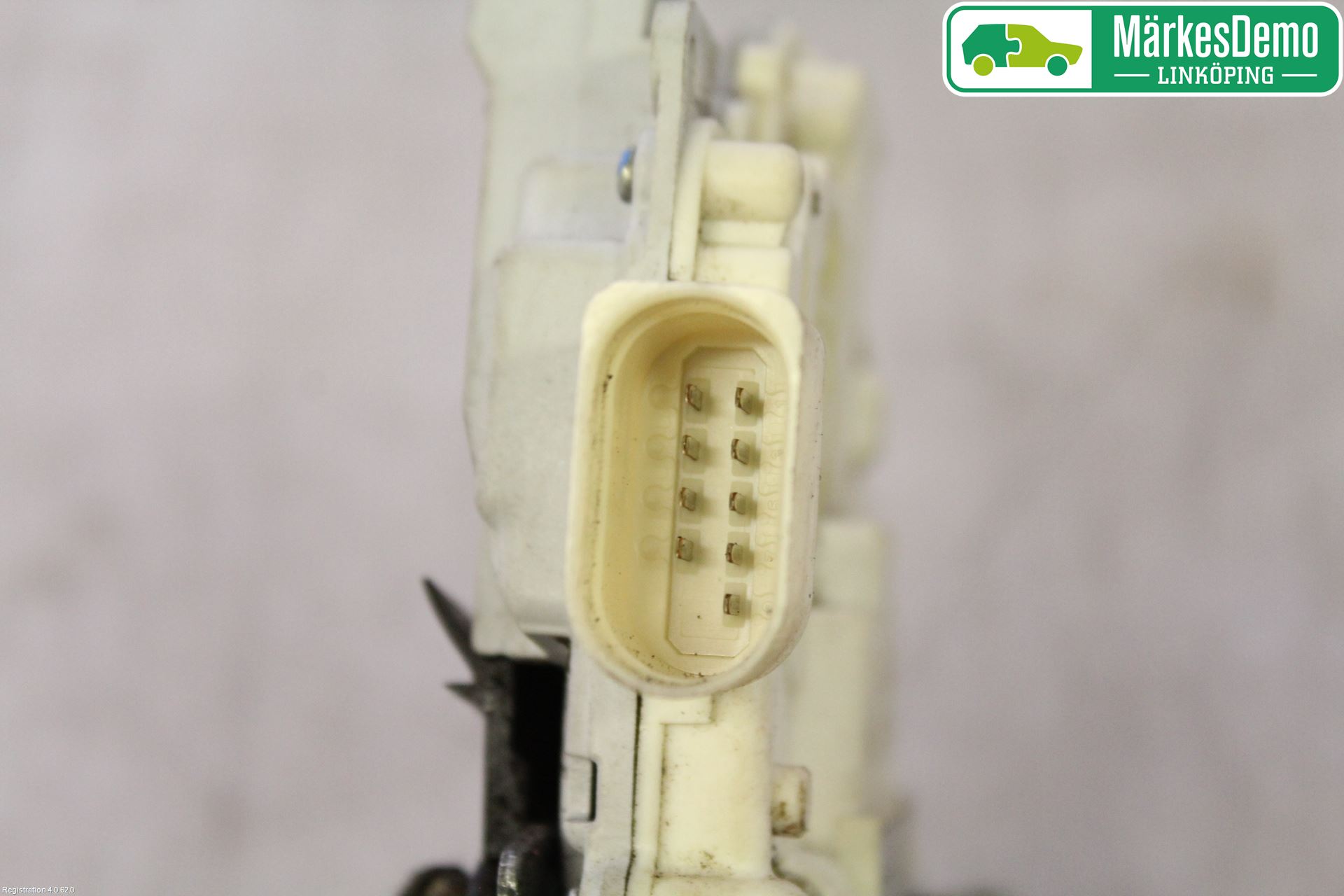 Audi A6/S6     05-11 Låskista-Dörrlås