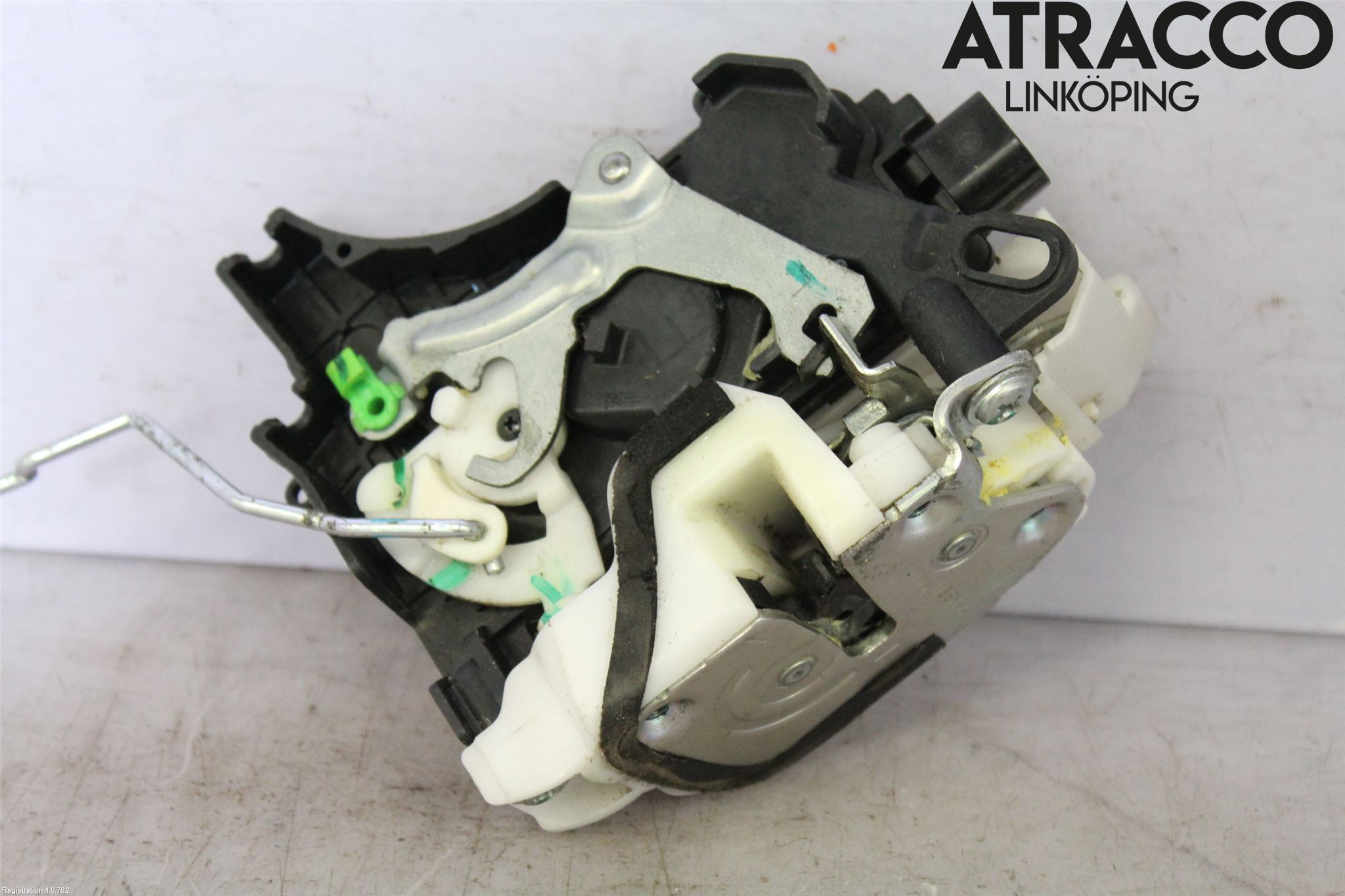 Mitsubishi L200 06-15 Låskista-Dörrlås