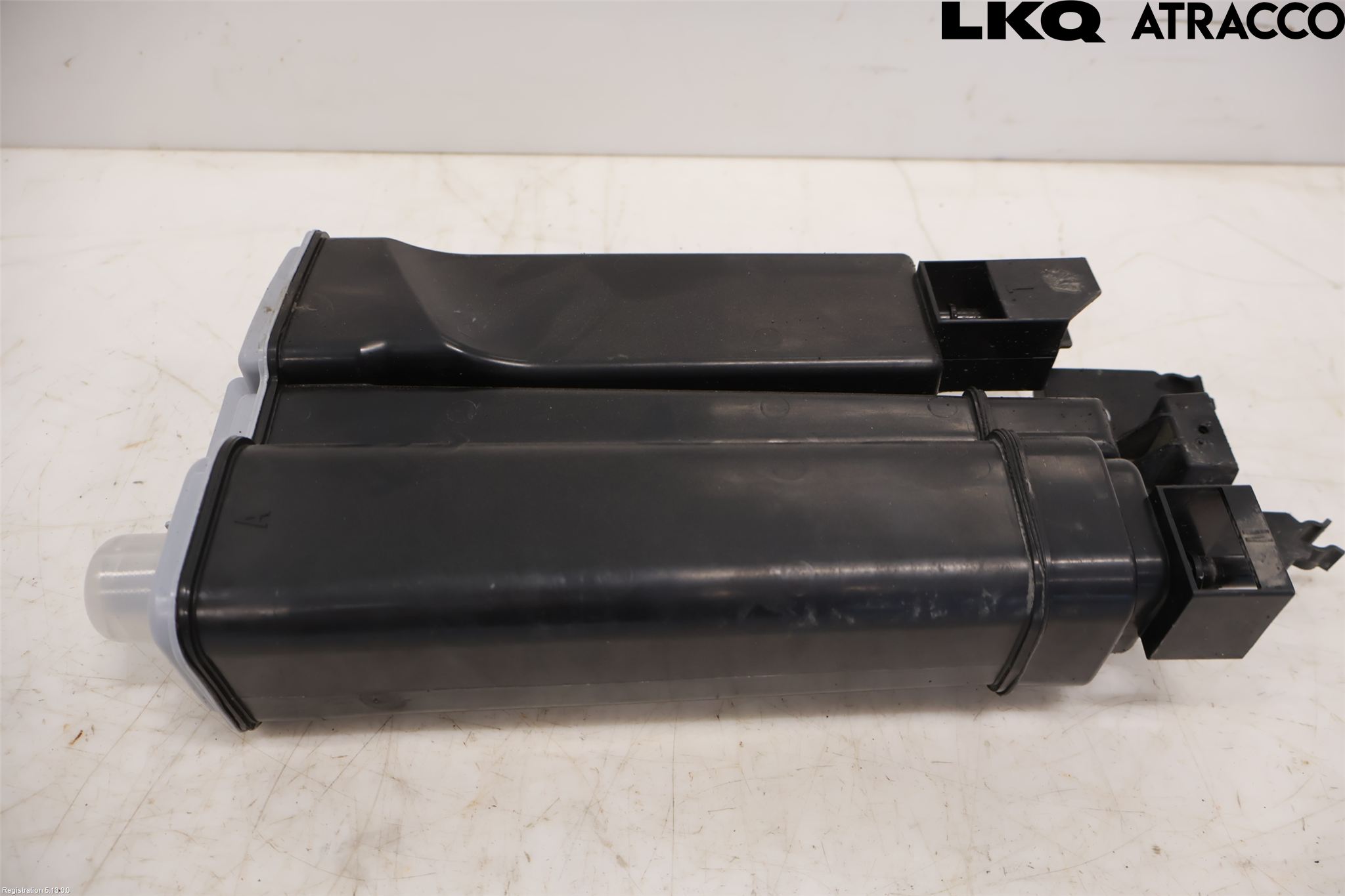 Volkswagen VW PASSAT 15-19 Bränsle Kolkanister