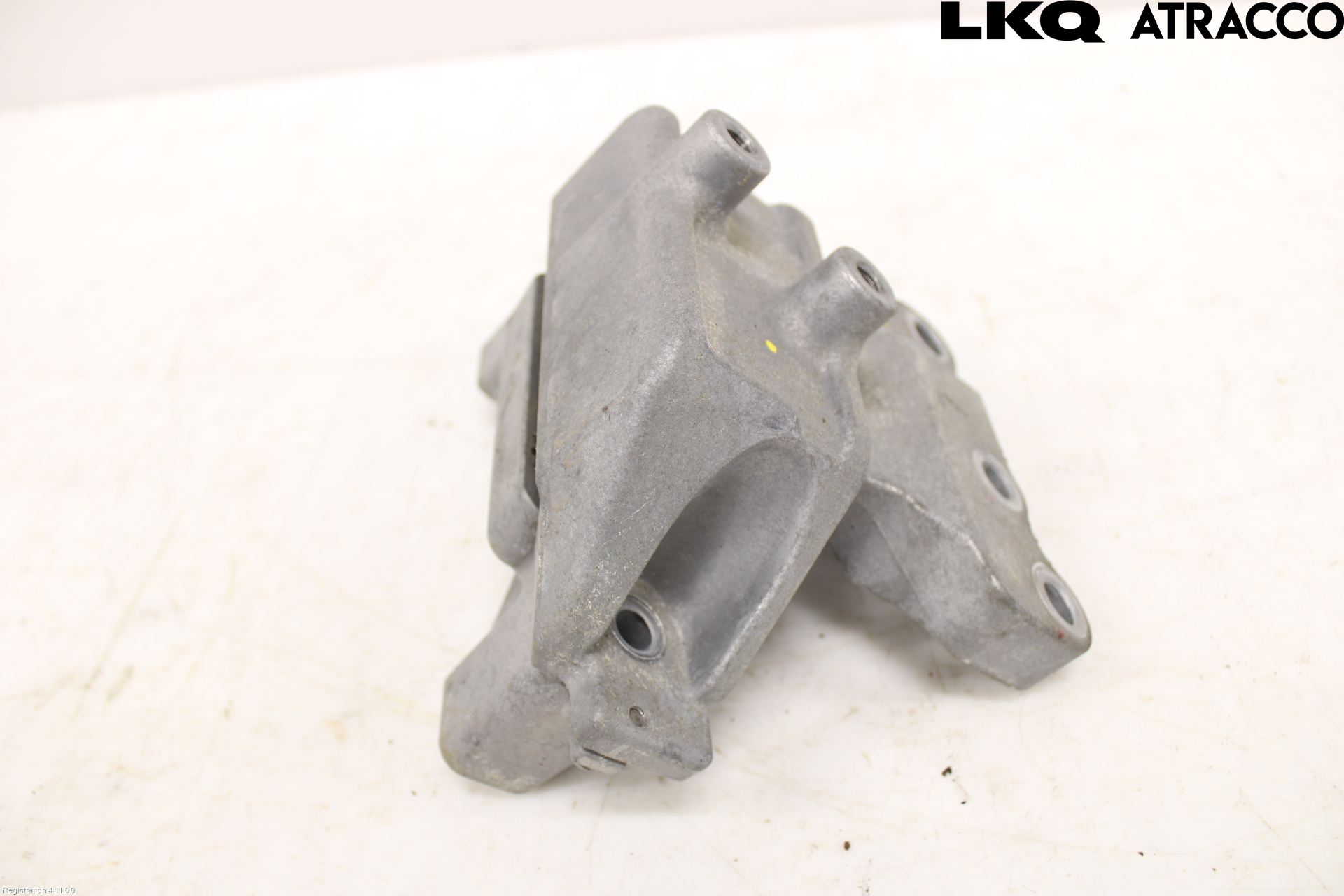 Mitsubishi OUTLANDER 13-21 Motorfäste